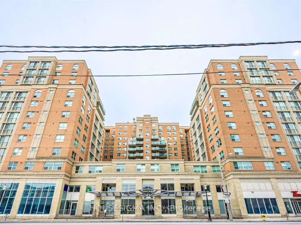 Front of Unit 611, 323 Richmond Street E