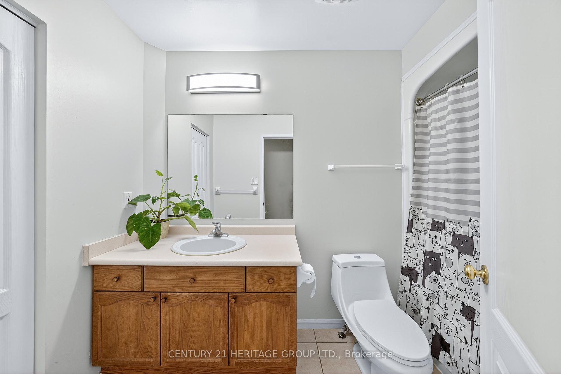 Photo 12 of 250 Kathleen Crescent, Clearview, Stayner — HOMEH