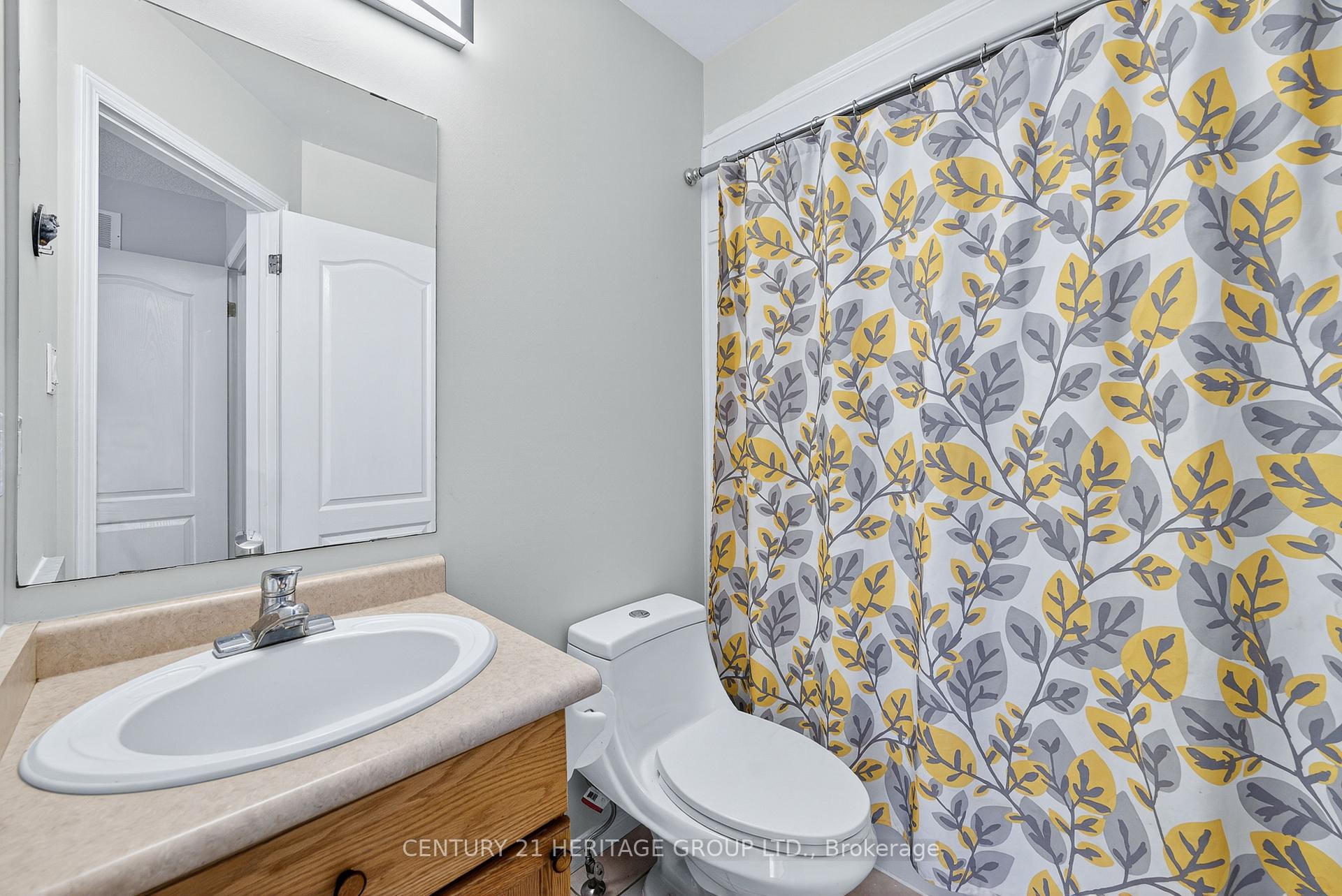 Photo 15 of 250 Kathleen Crescent, Clearview, Stayner — HOMEH