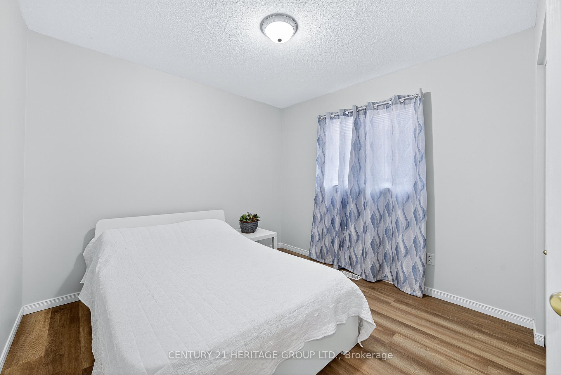 Photo 16 of 250 Kathleen Crescent, Clearview, Stayner — HOMEH