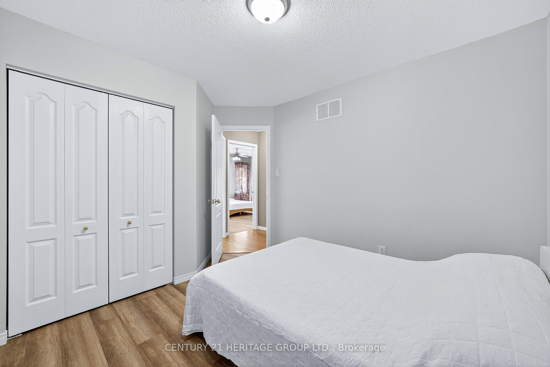 Photo 17 of 250 Kathleen Crescent, Clearview, Stayner — HOMEH