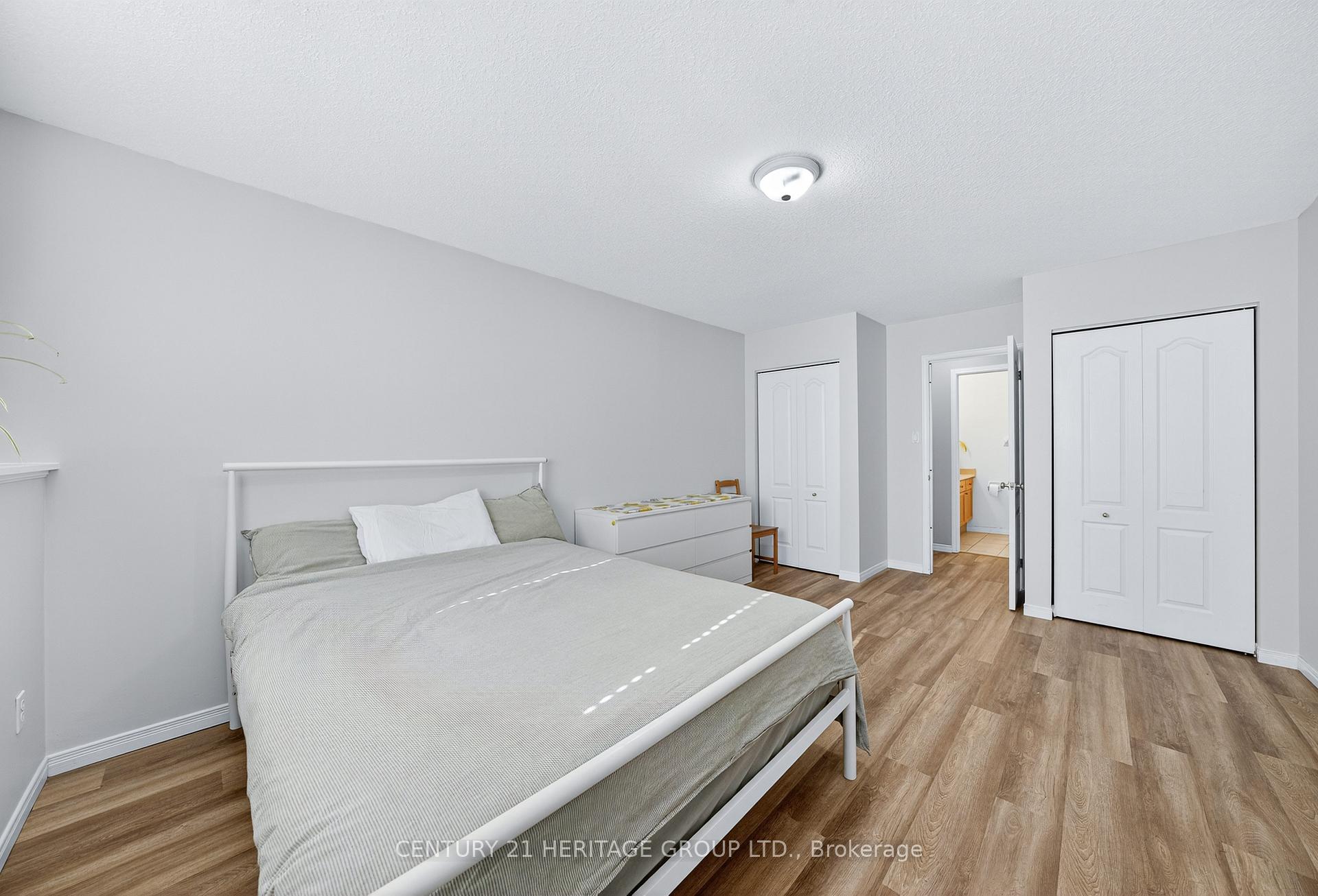 Photo 25 of 250 Kathleen Crescent, Clearview, Stayner — HOMEH