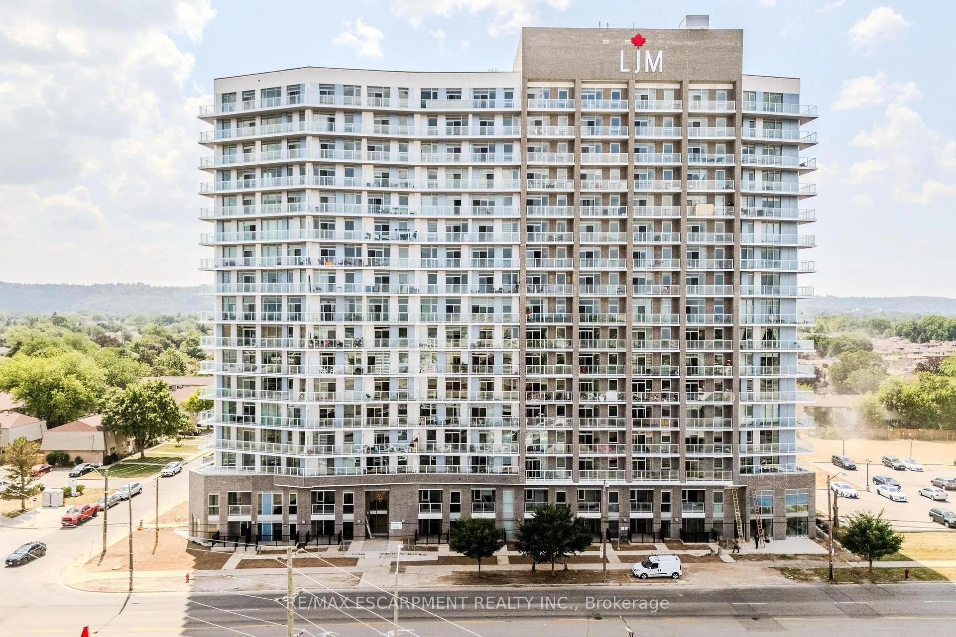 Photo 1 of Unit 814, 2782 Barton Street E, Hamilton, Grayside — HOMEH