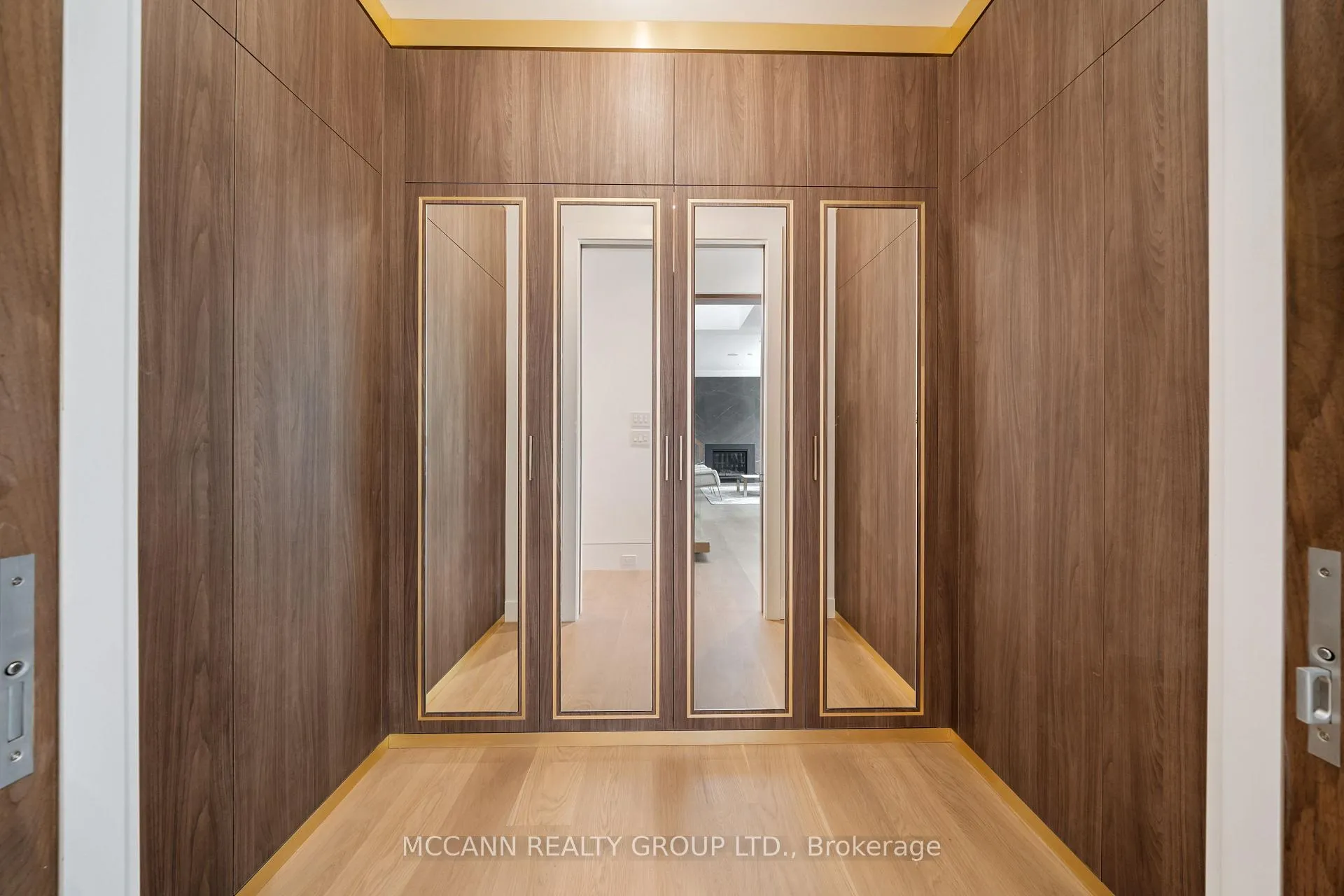 Photo 14 of 64 Glengowan Road, Toronto, Lawrence Park South — HOMEH