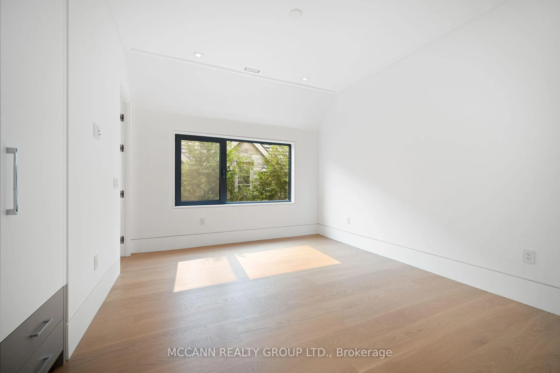 Photo 35 of 64 Glengowan Road, Toronto, Lawrence Park South — HOMEH