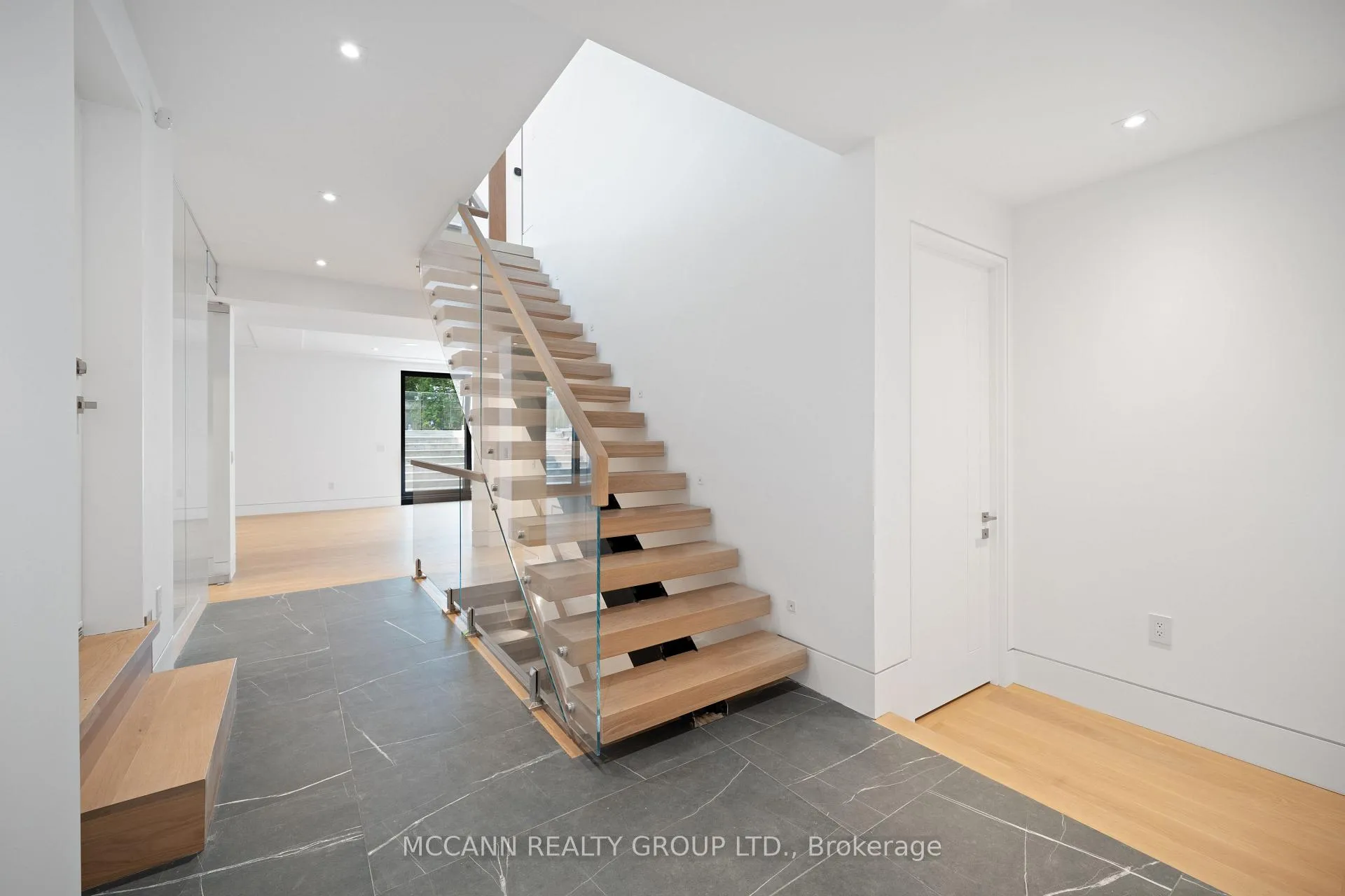 Photo 39 of 64 Glengowan Road, Toronto, Lawrence Park South — HOMEH