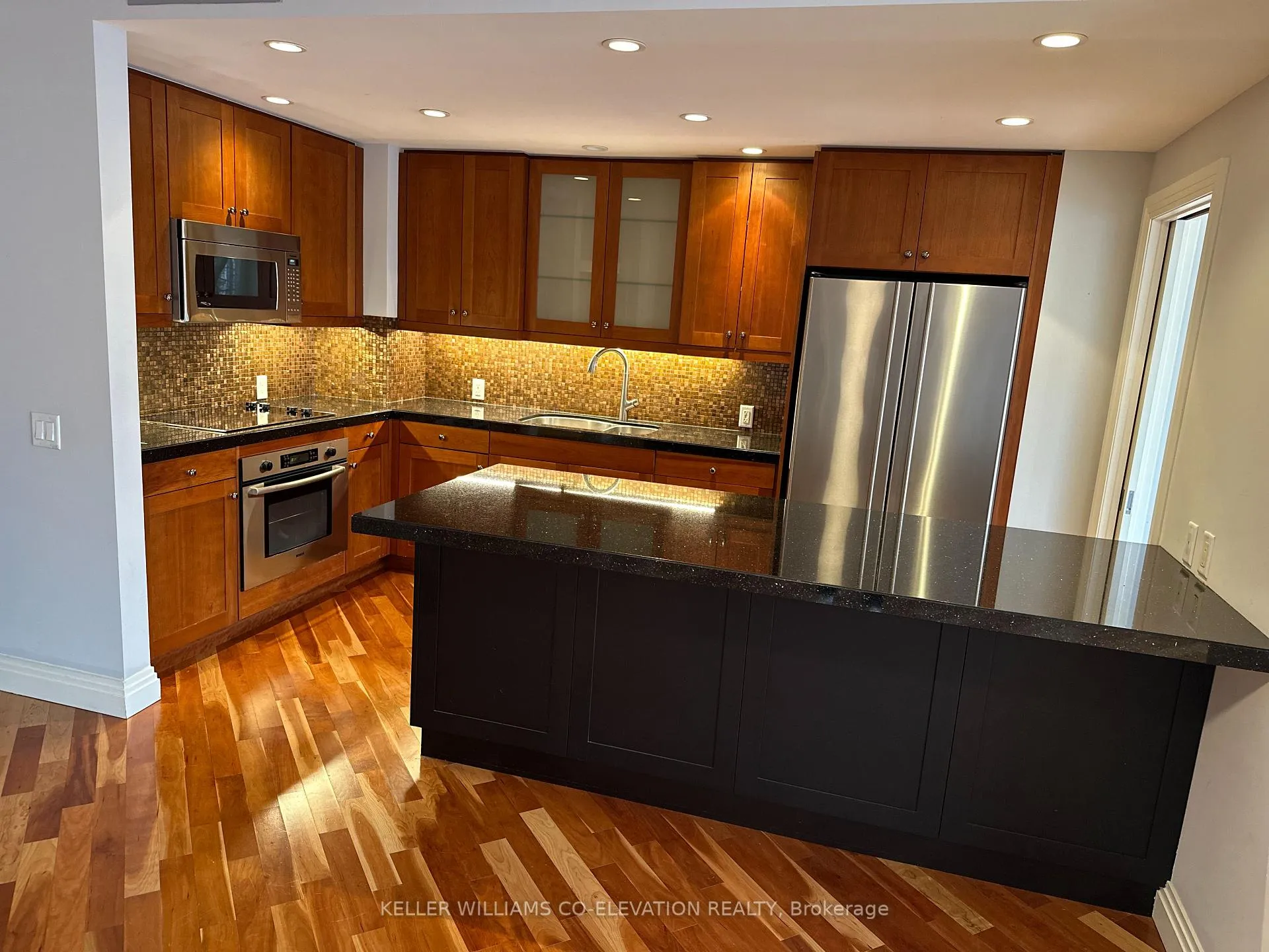 Photo 19 of Unit 206, 1 Benvenuto Place, Toronto, Casa Loma — HOMEH