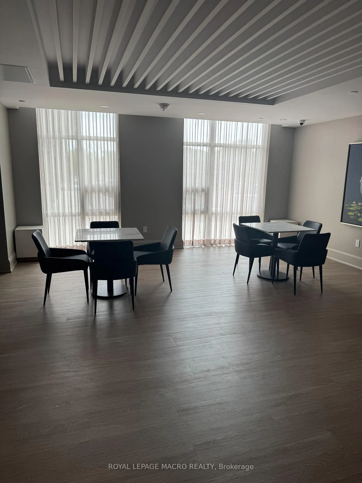 Photo 22 of Unit 525, 10 Mallard Trail, Hamilton, Waterdown — HOMEH