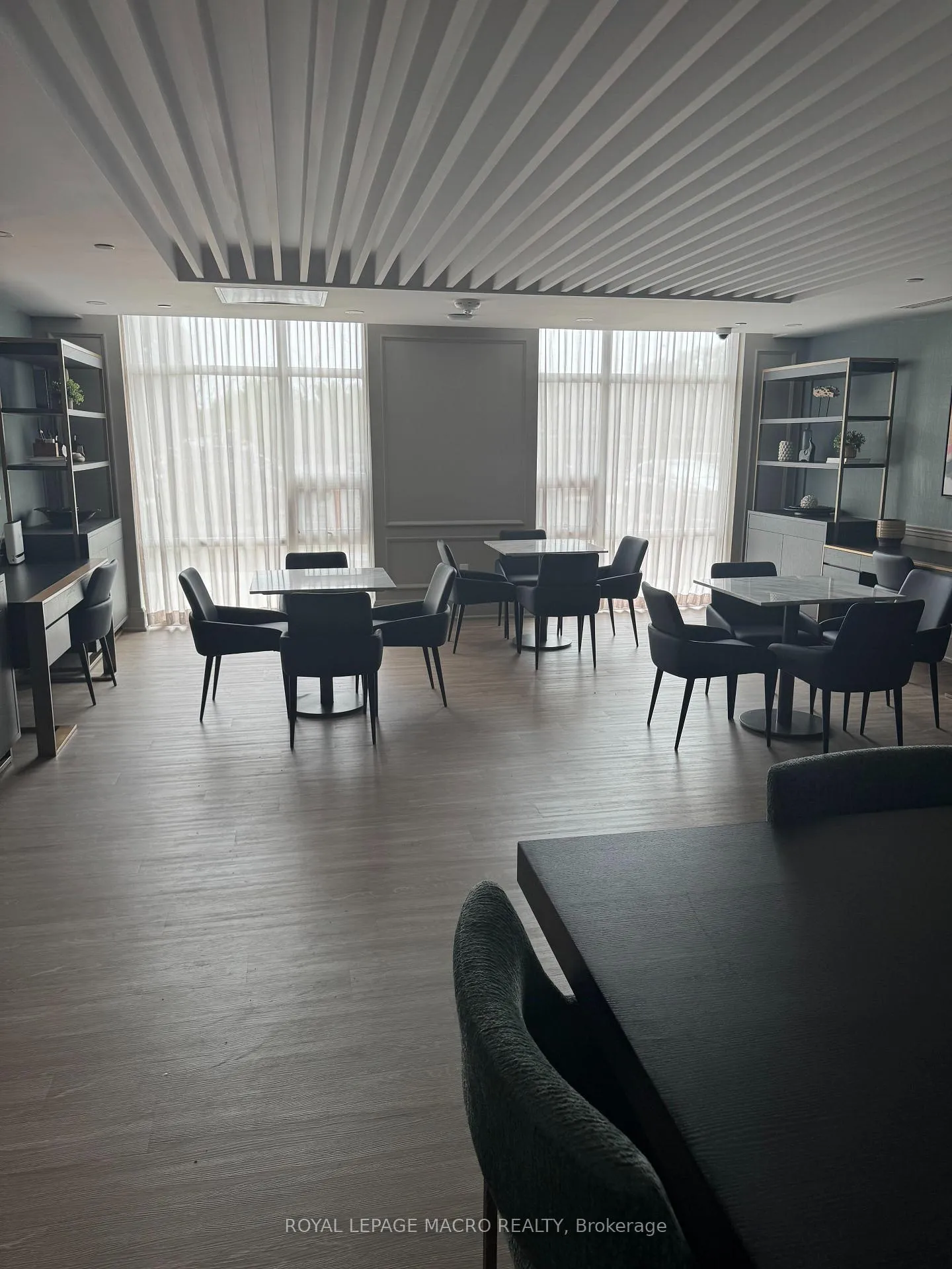 Photo 24 of Unit 525, 10 Mallard Trail, Hamilton, Waterdown — HOMEH