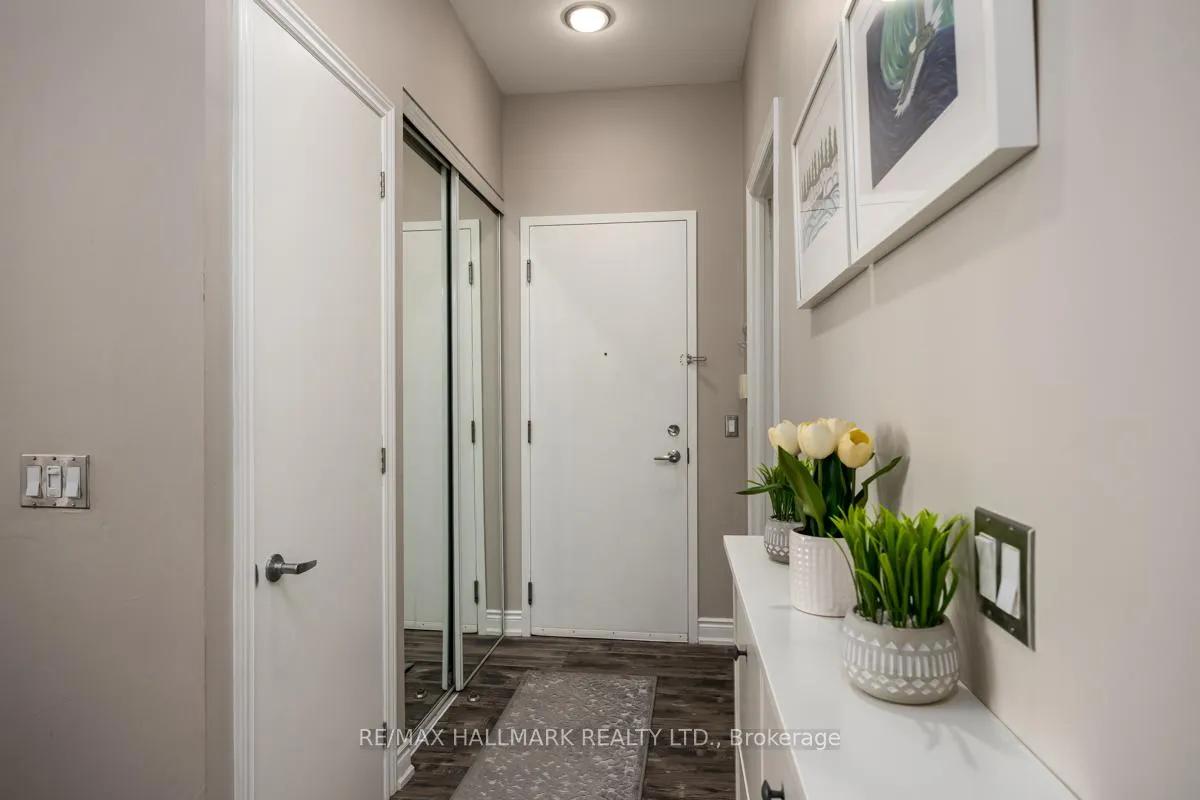 Photo 3 of Unit 307, 797 Don MIlls Road, Toronto, Flemingdon Park — HOMEH