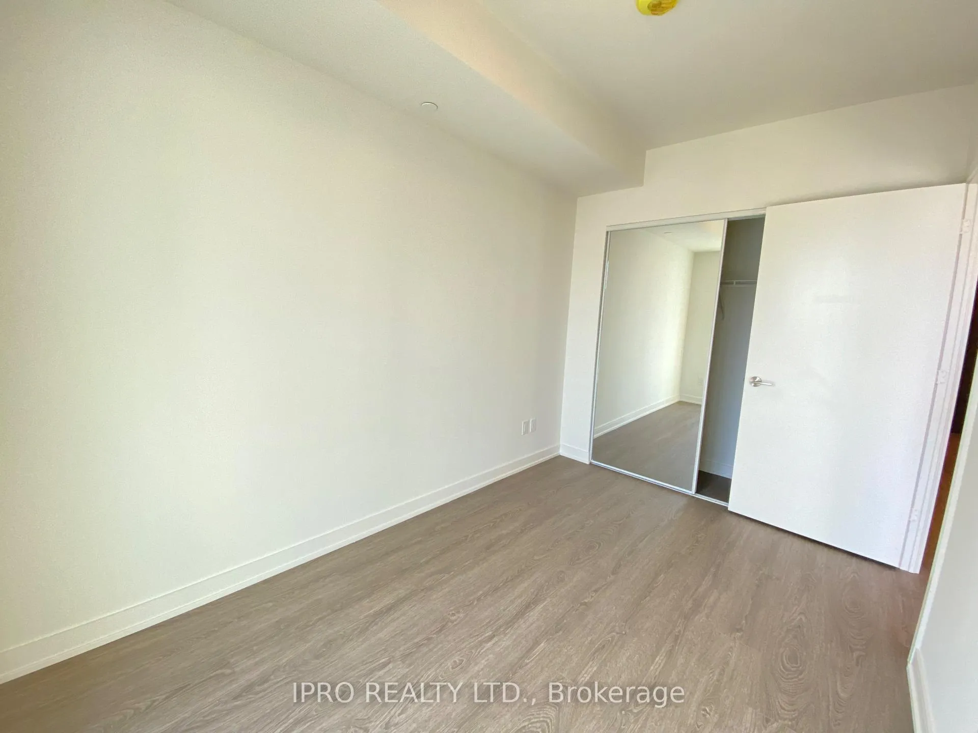 Photo 8 of Unit 1009, 425 Front Street E, Toronto, Waterfront Communities — HOMEH
