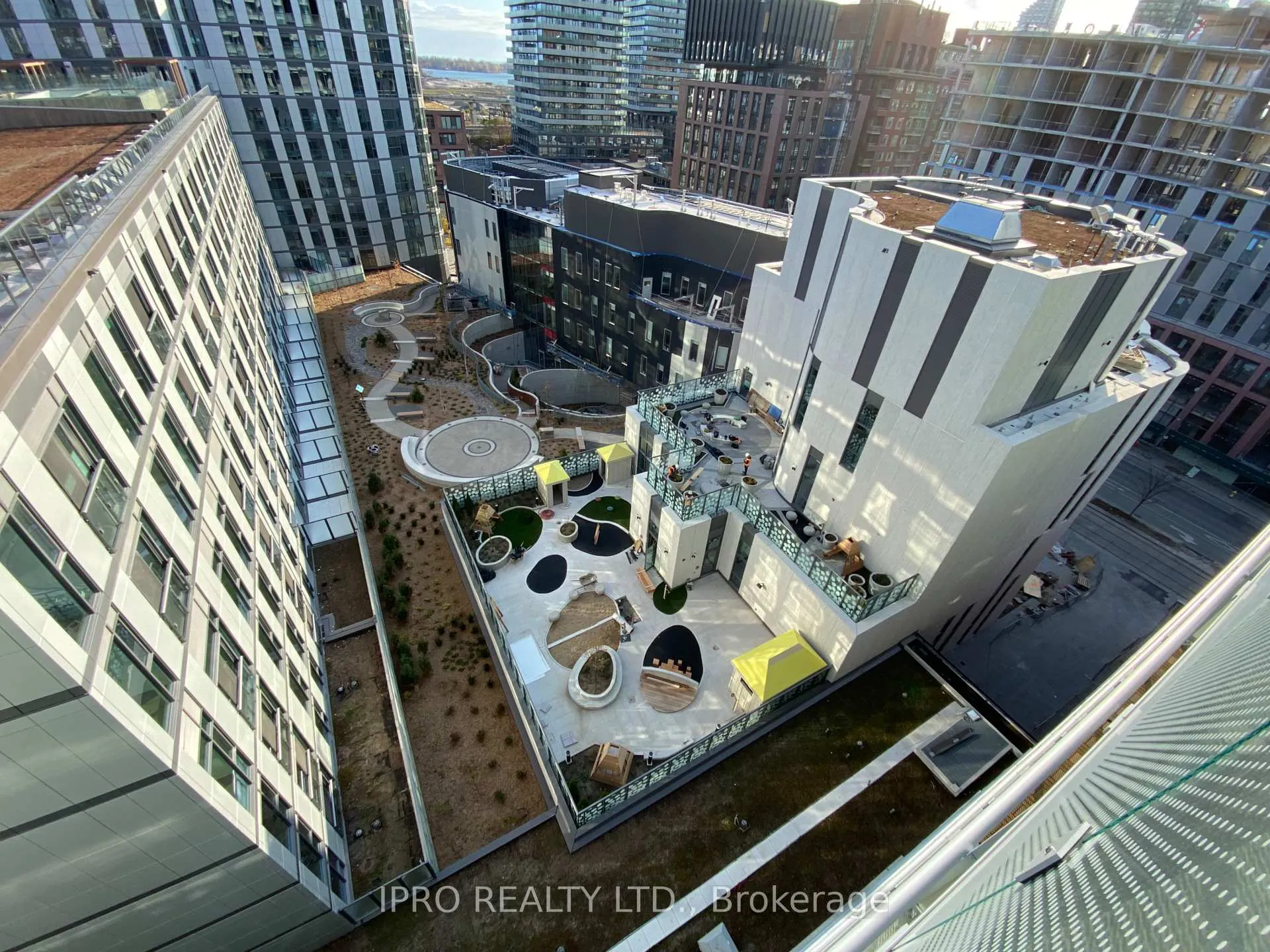 Photo 16 of Unit 1009, 425 Front Street E, Toronto, Waterfront Communities — HOMEH