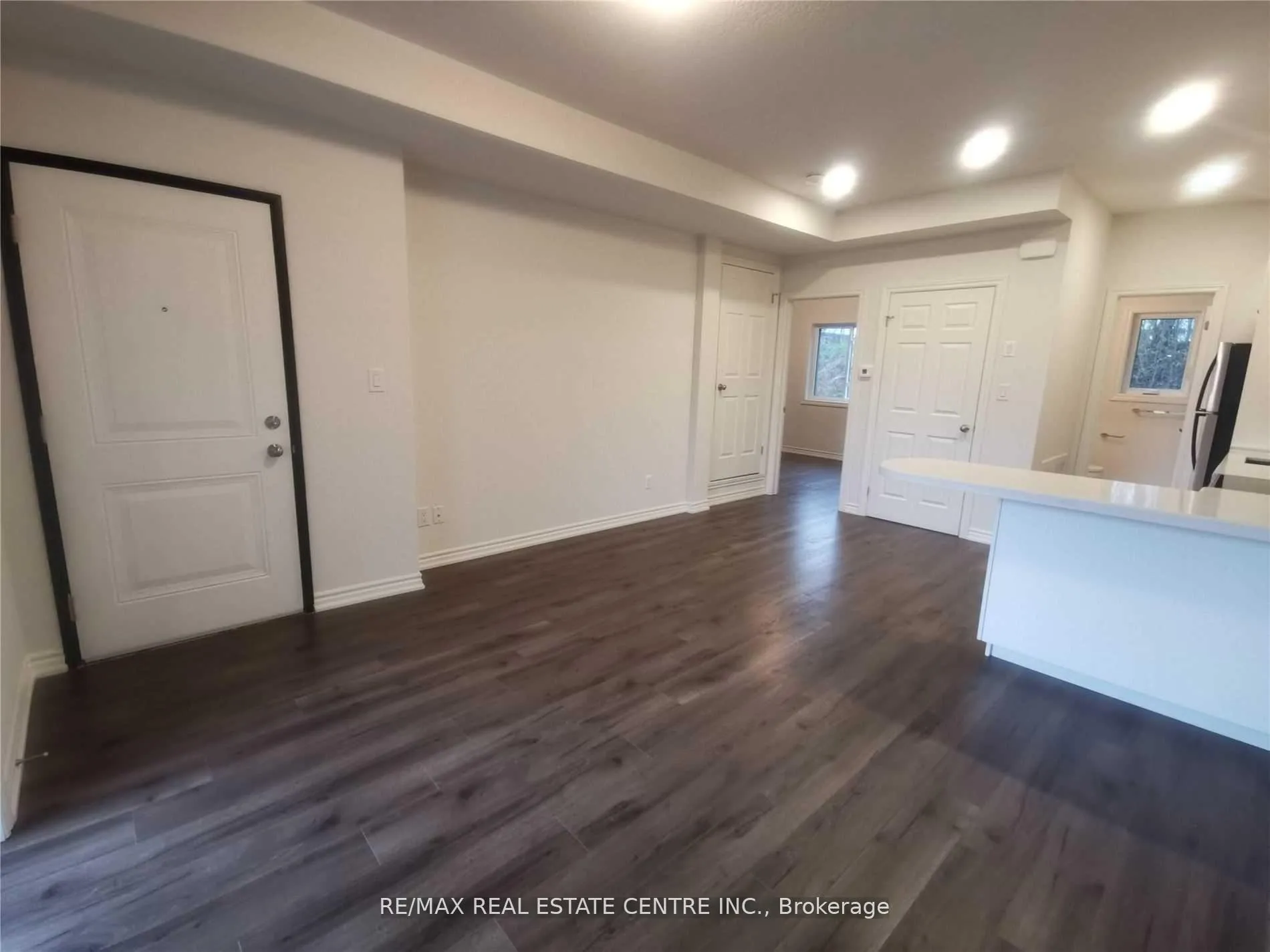Photo 4 of Unit 3B, 164 Heiman Street, Kitchener, Southdale — HOMEH