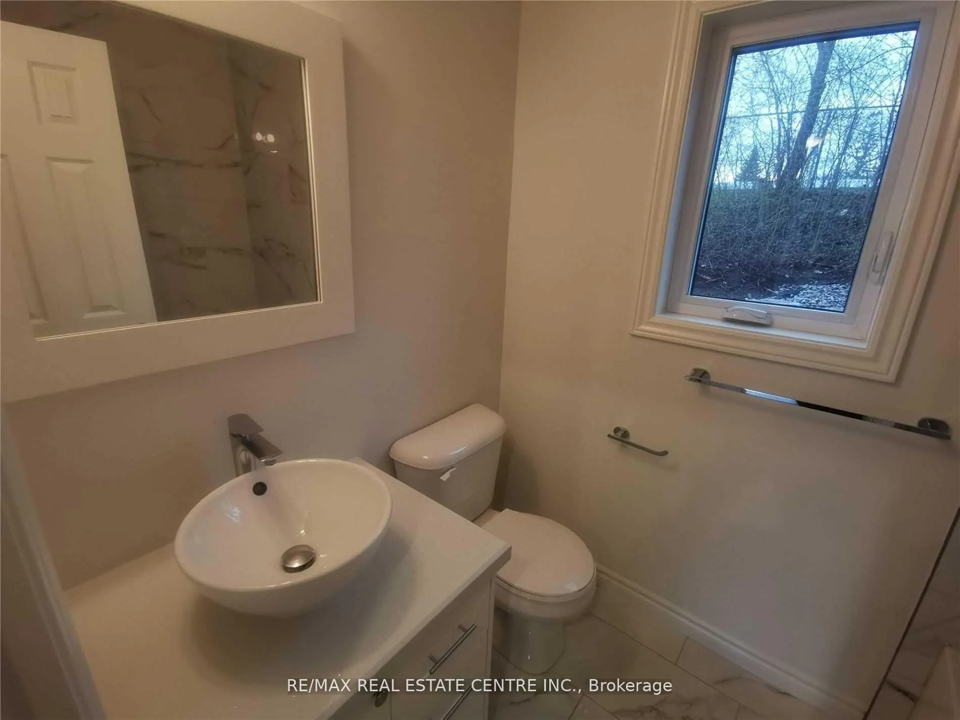 Photo 9 of Unit 3B, 164 Heiman Street, Kitchener, Southdale — HOMEH