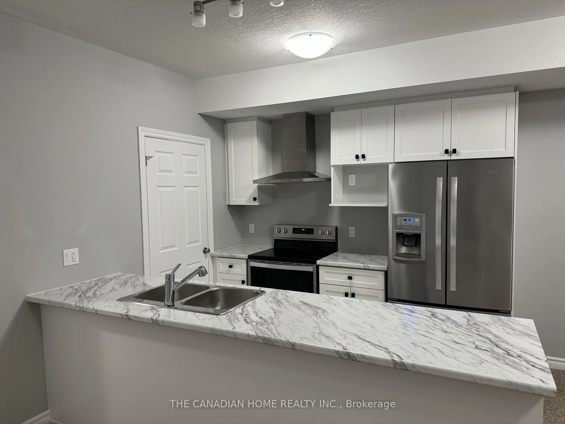 Photo 4 of 44 Oat Lane, Kitchener — HOMEH