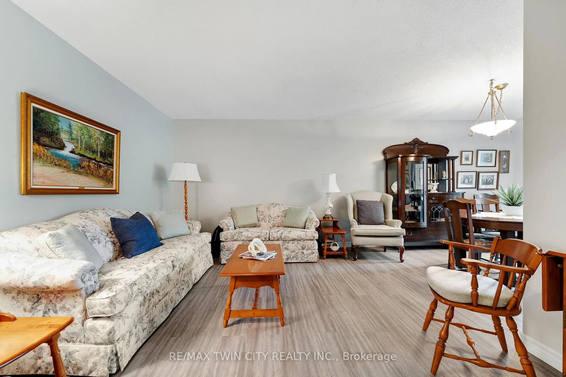 Photo 6 of Unit 107, 67 Breckenridge Drive, Kitchener — HOMEH