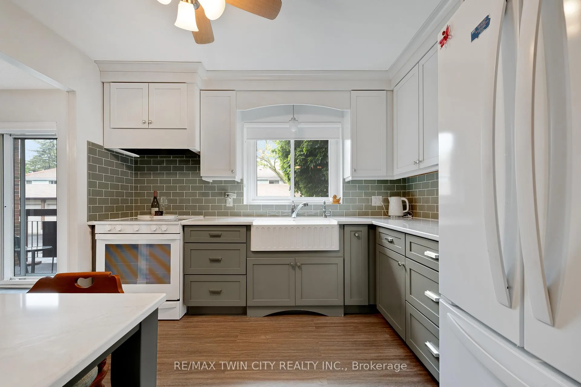 Photo 11 of Unit 107, 67 Breckenridge Drive, Kitchener — HOMEH