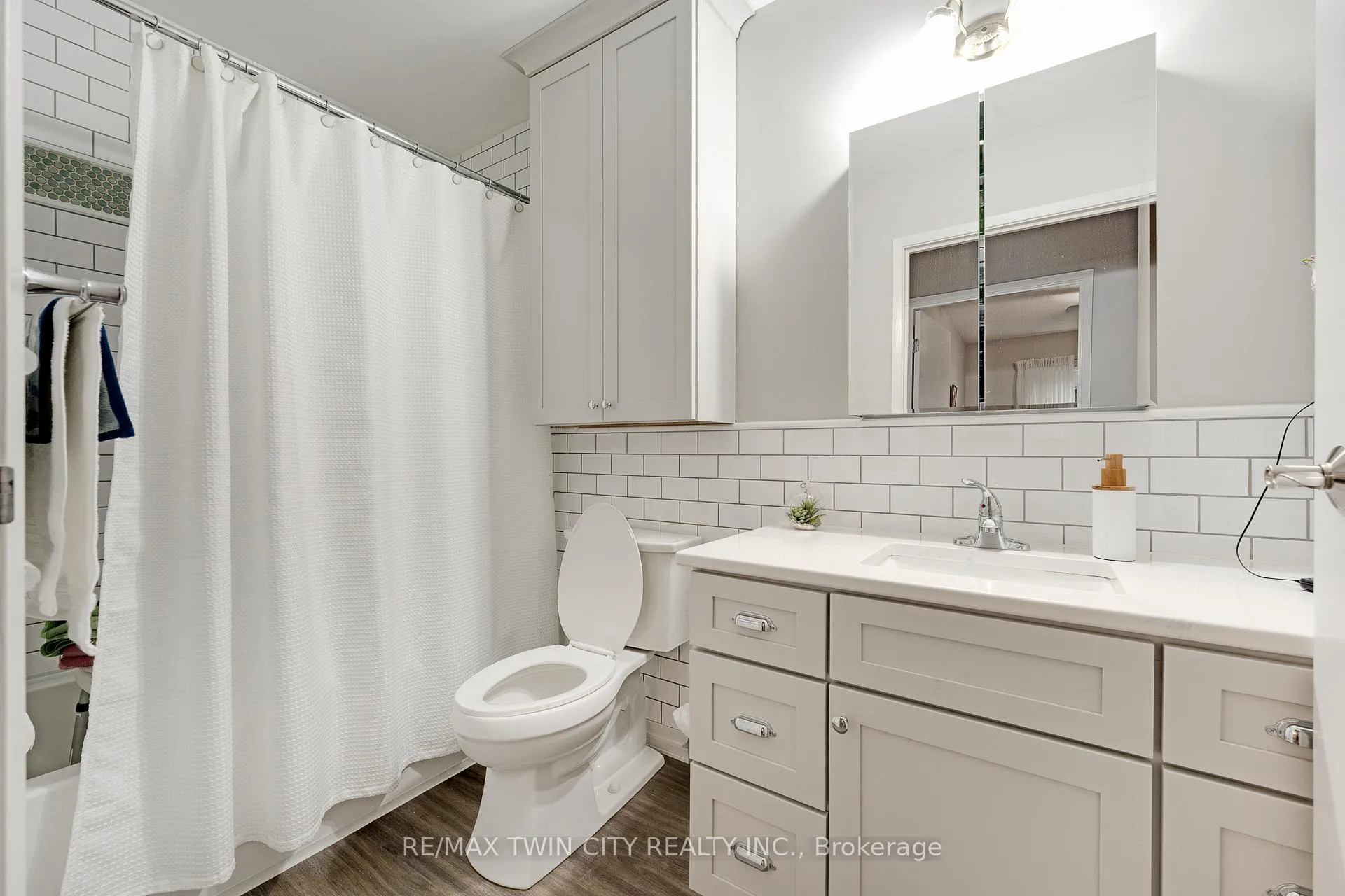 Photo 12 of Unit 107, 67 Breckenridge Drive, Kitchener — HOMEH