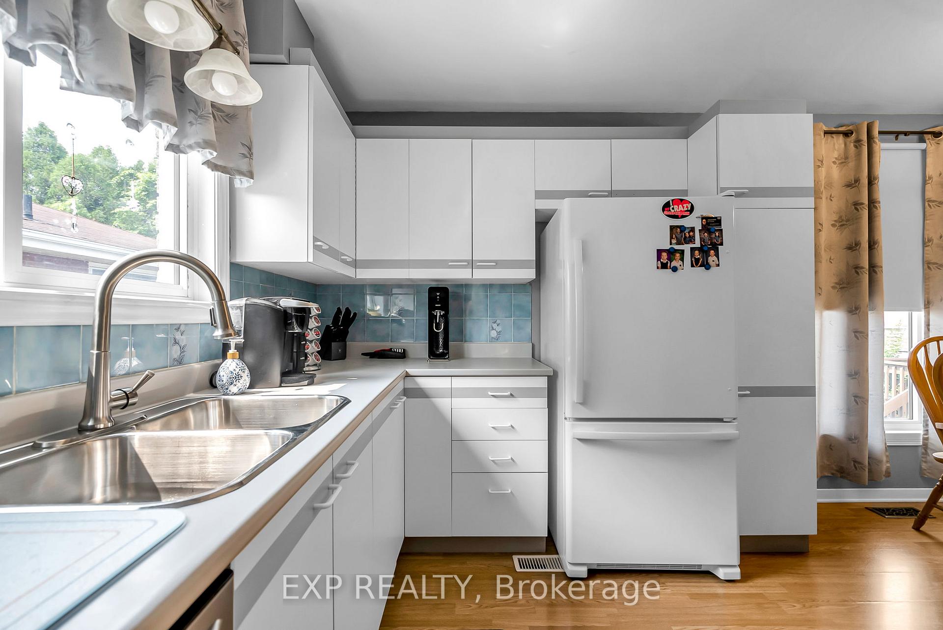 Photo 7 of 1002 Miron Avenue, Cornwall — HOMEH