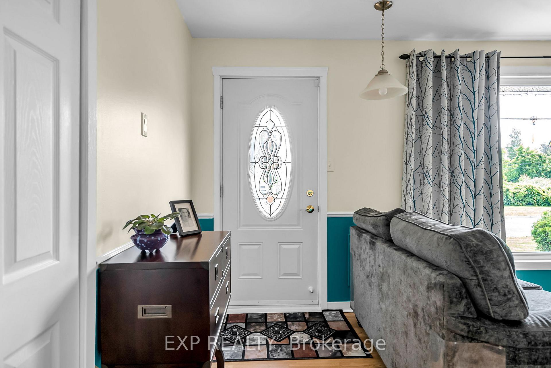 Photo 9 of 1002 Miron Avenue, Cornwall — HOMEH