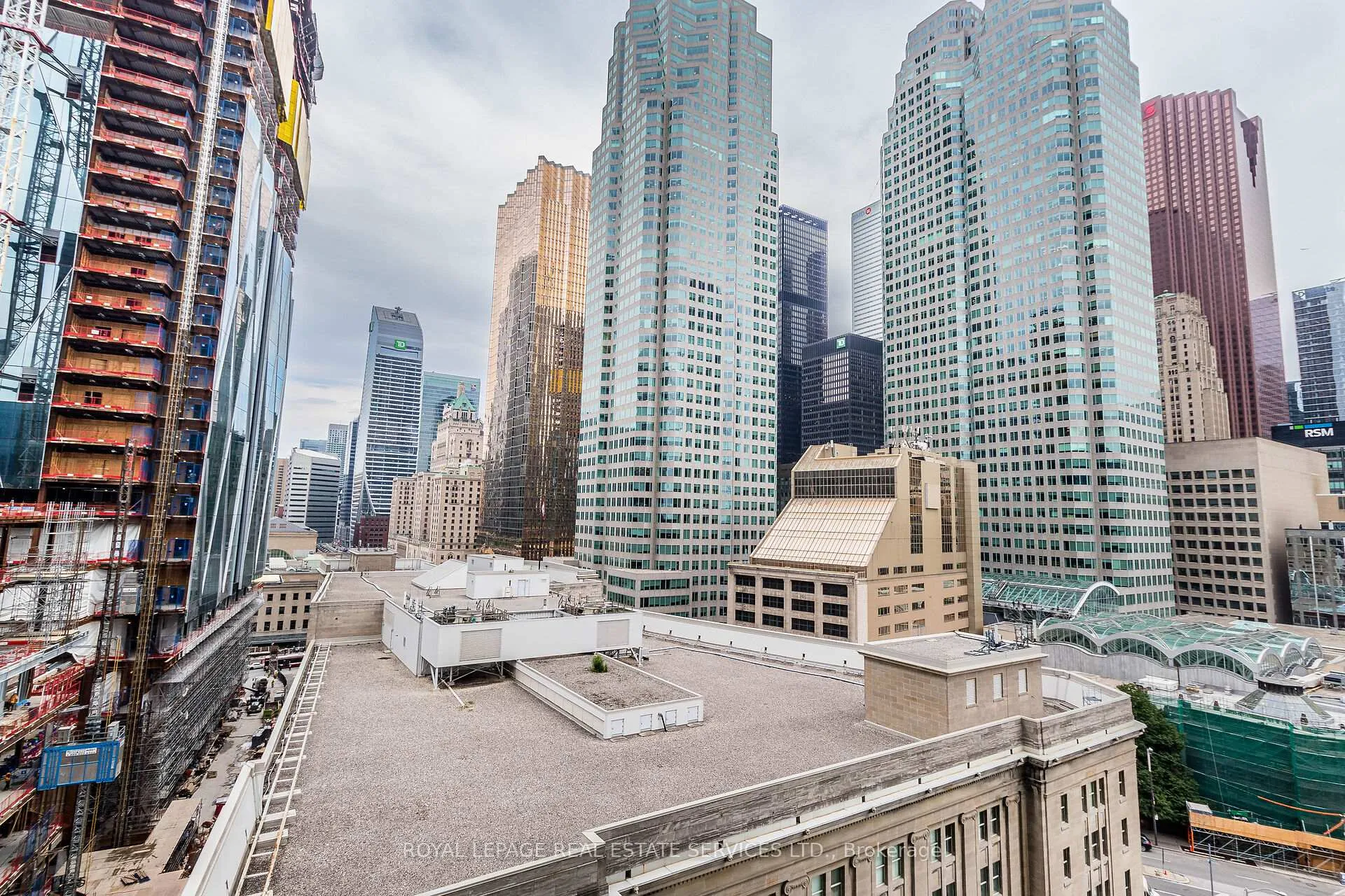 Photo 33 of Unit 1302, 8 The esplanade, Toronto, Waterfront Communities — HOMEH