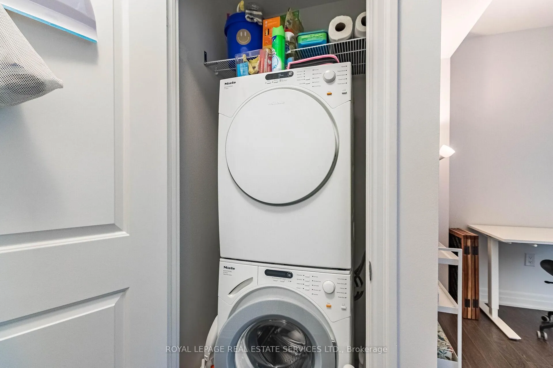 Photo 34 of Unit 1302, 8 The esplanade, Toronto, Waterfront Communities — HOMEH