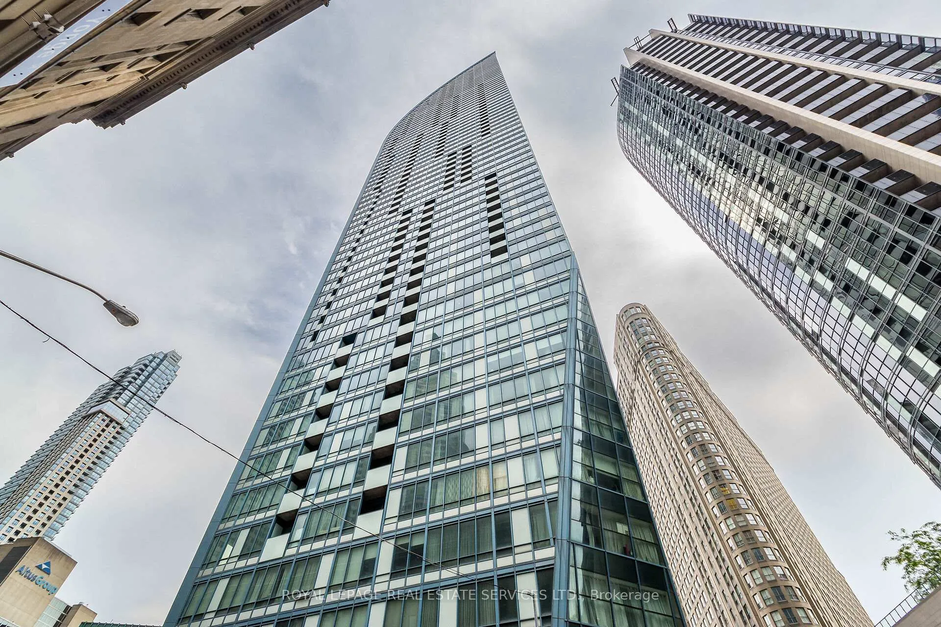 Photo 35 of Unit 1302, 8 The esplanade, Toronto, Waterfront Communities — HOMEH