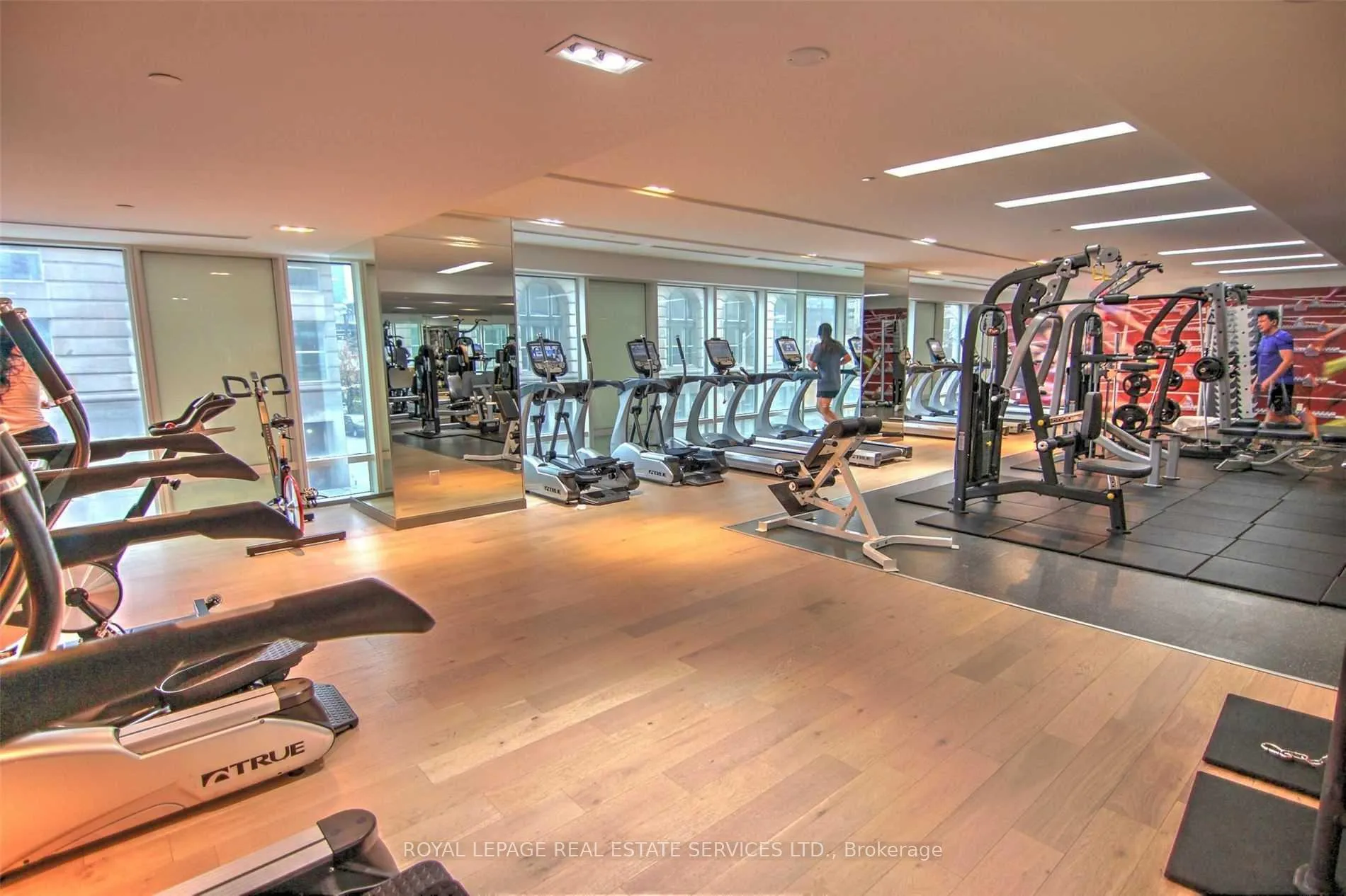 Photo 39 of Unit 1302, 8 The esplanade, Toronto, Waterfront Communities — HOMEH