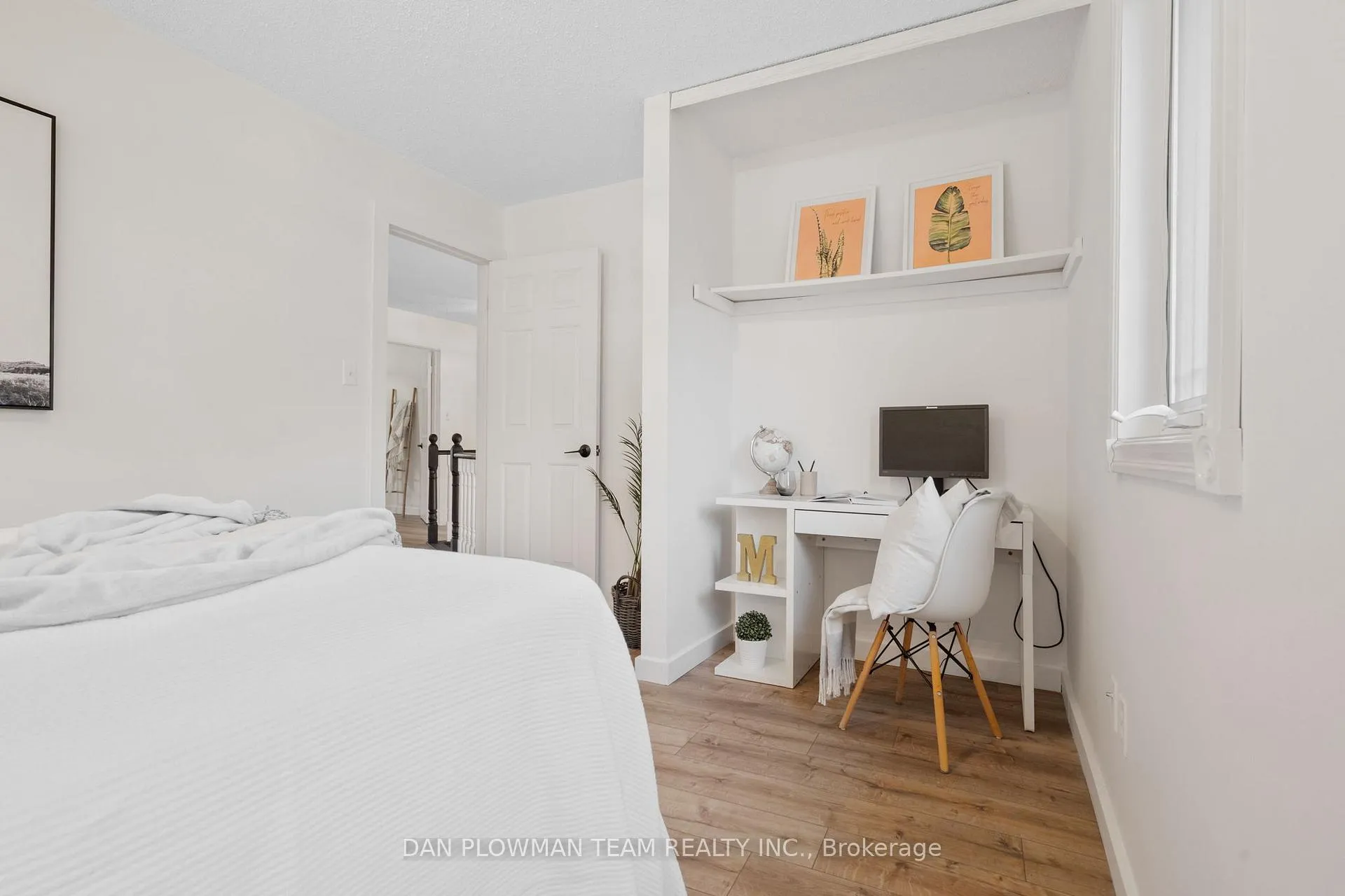 Photo 24 of 822 Royal Orchard Drive, Oshawa, Pinecrest — HOMEH