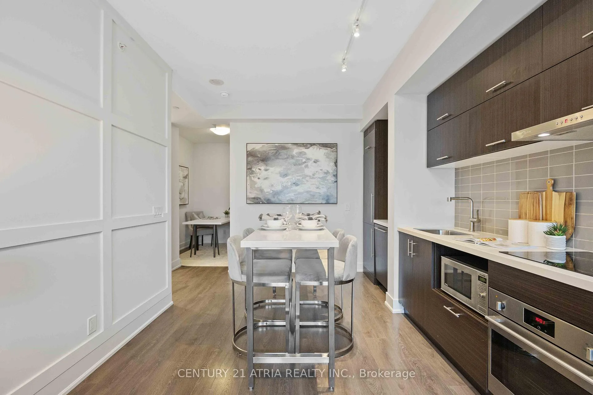 Photo 5 of Unit 1015, 180 Enterprise Boulevard, Markham, Unionville — HOMEH
