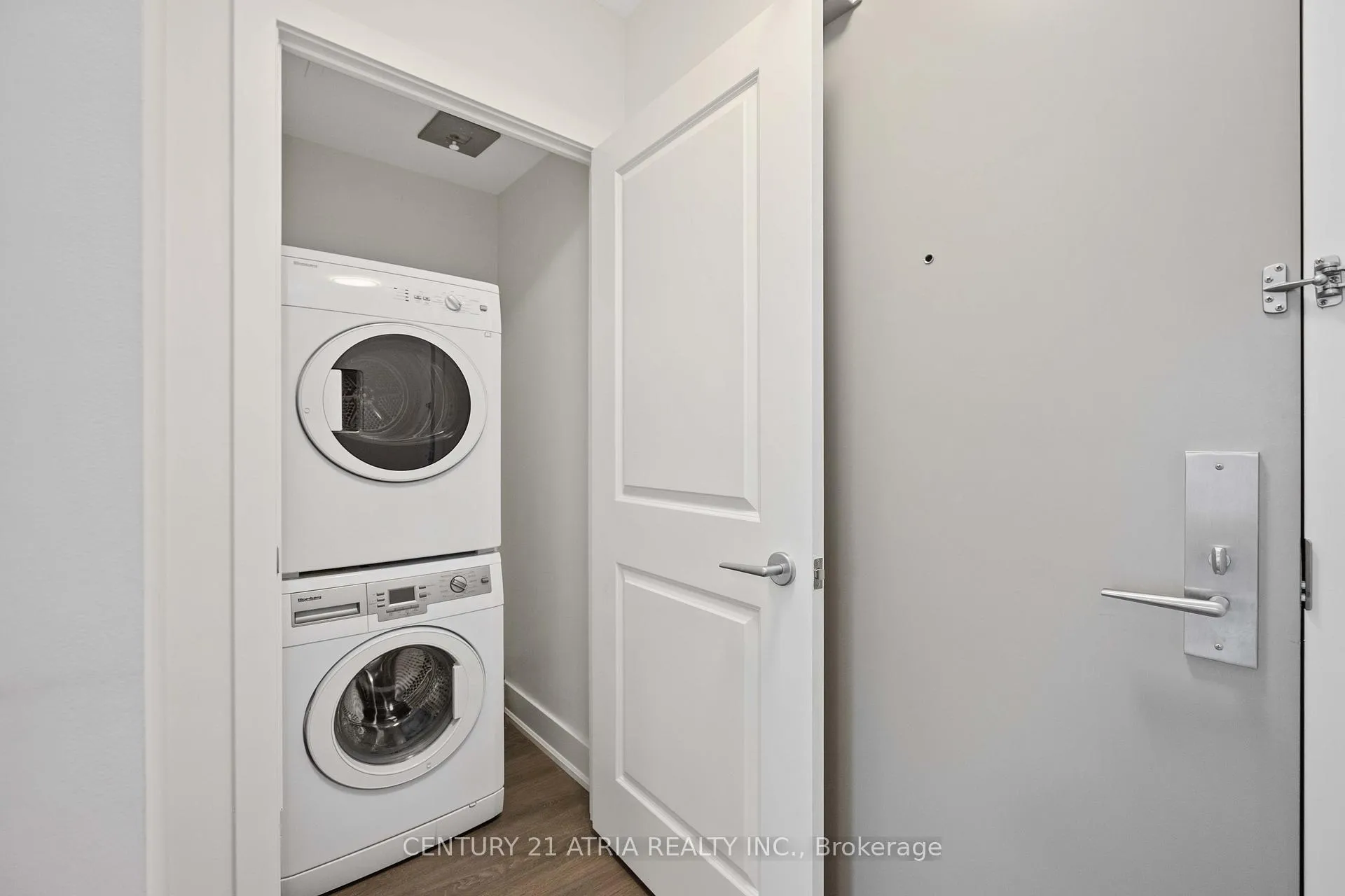 Photo 17 of Unit 1015, 180 Enterprise Boulevard, Markham, Unionville — HOMEH