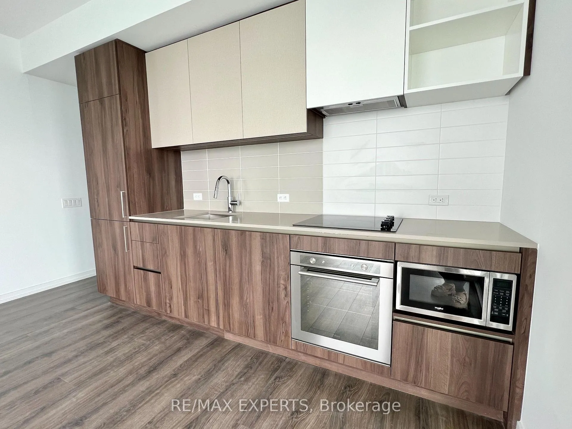Photo 5 of Unit 3512, 7890 Jane Street, Vaughan, Vaughan Corporate Centre — HOMEH