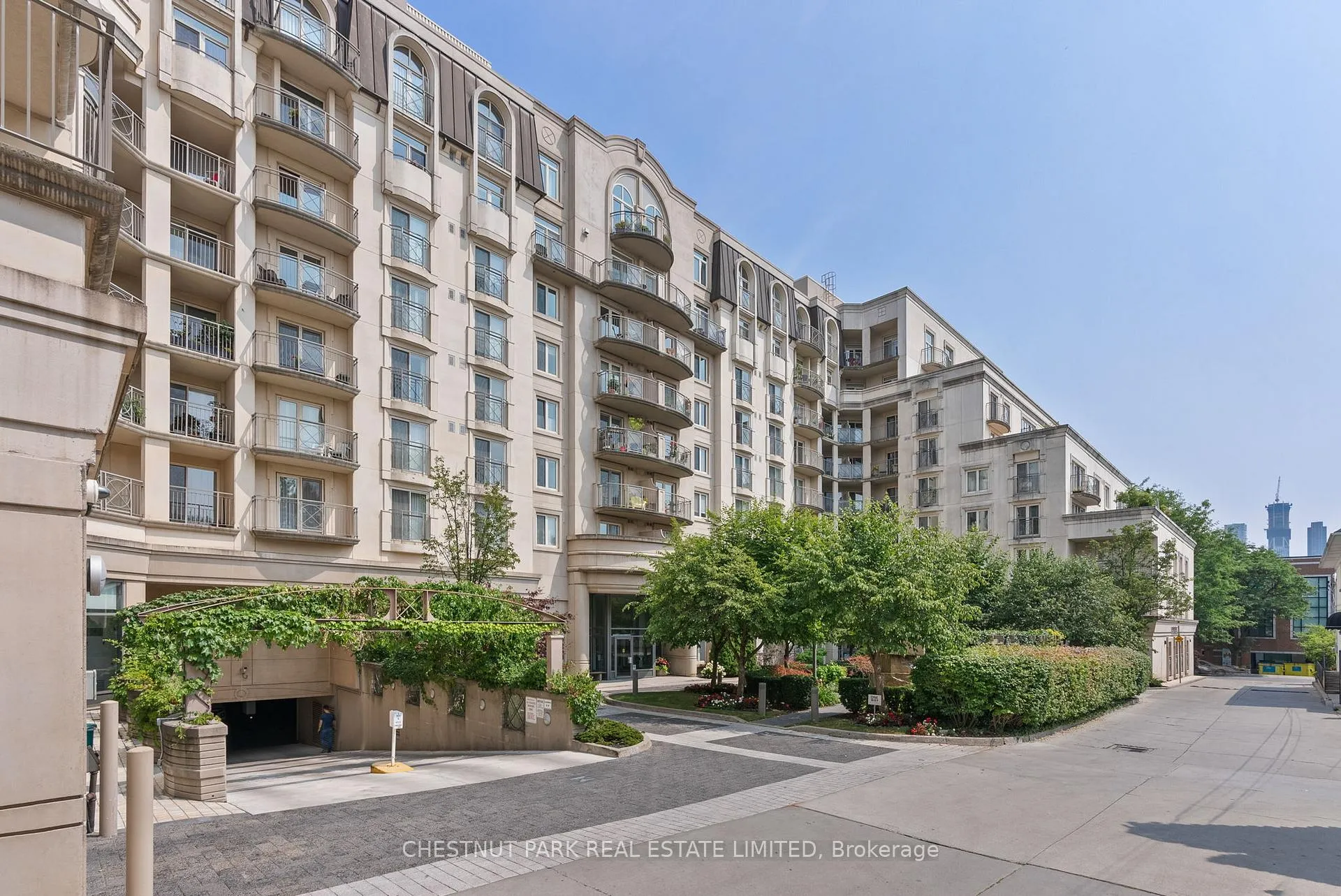 Photo 2 of Unit 308, 1 Balmoral Avenue, Toronto, Yonge-St. Clair — HOMEH