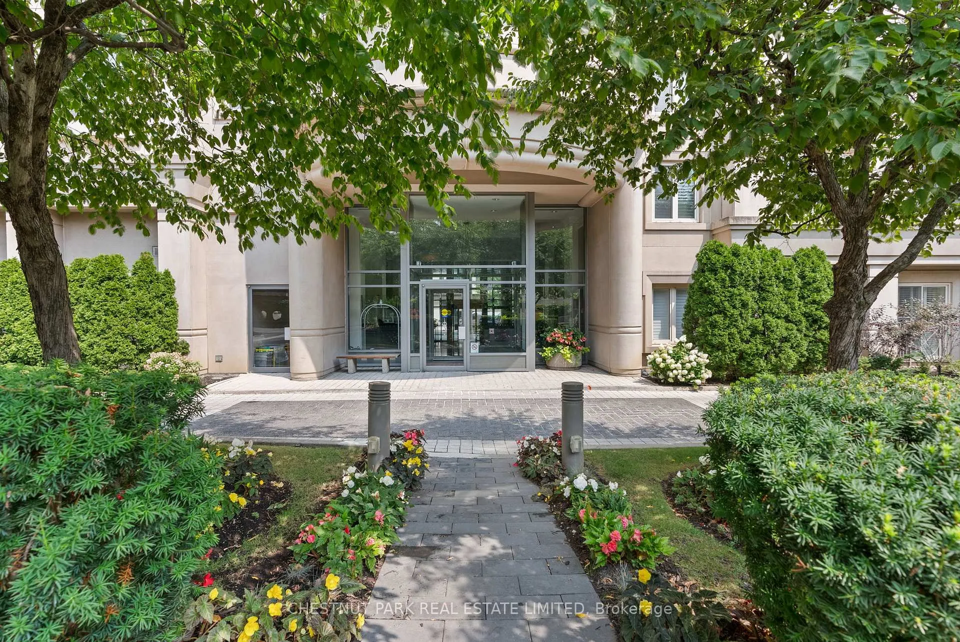 Photo 3 of Unit 308, 1 Balmoral Avenue, Toronto, Yonge-St. Clair — HOMEH