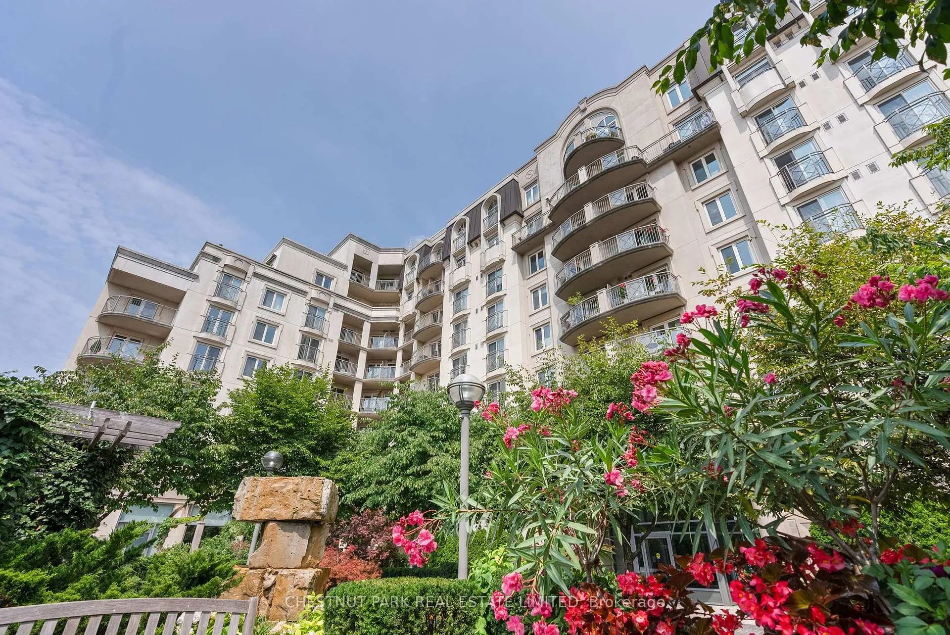 Photo 4 of Unit 308, 1 Balmoral Avenue, Toronto, Yonge-St. Clair — HOMEH