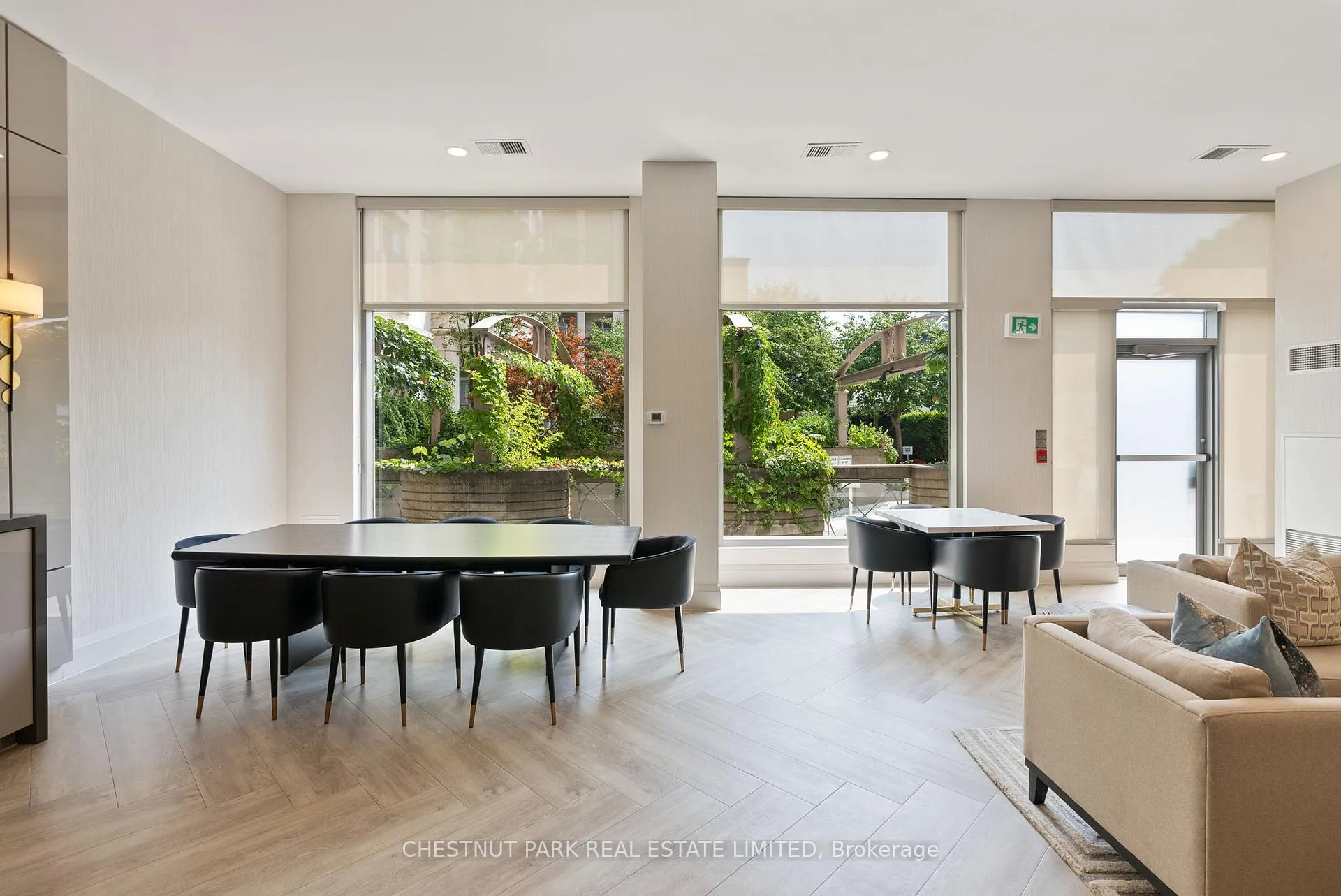 Photo 8 of Unit 308, 1 Balmoral Avenue, Toronto, Yonge-St. Clair — HOMEH