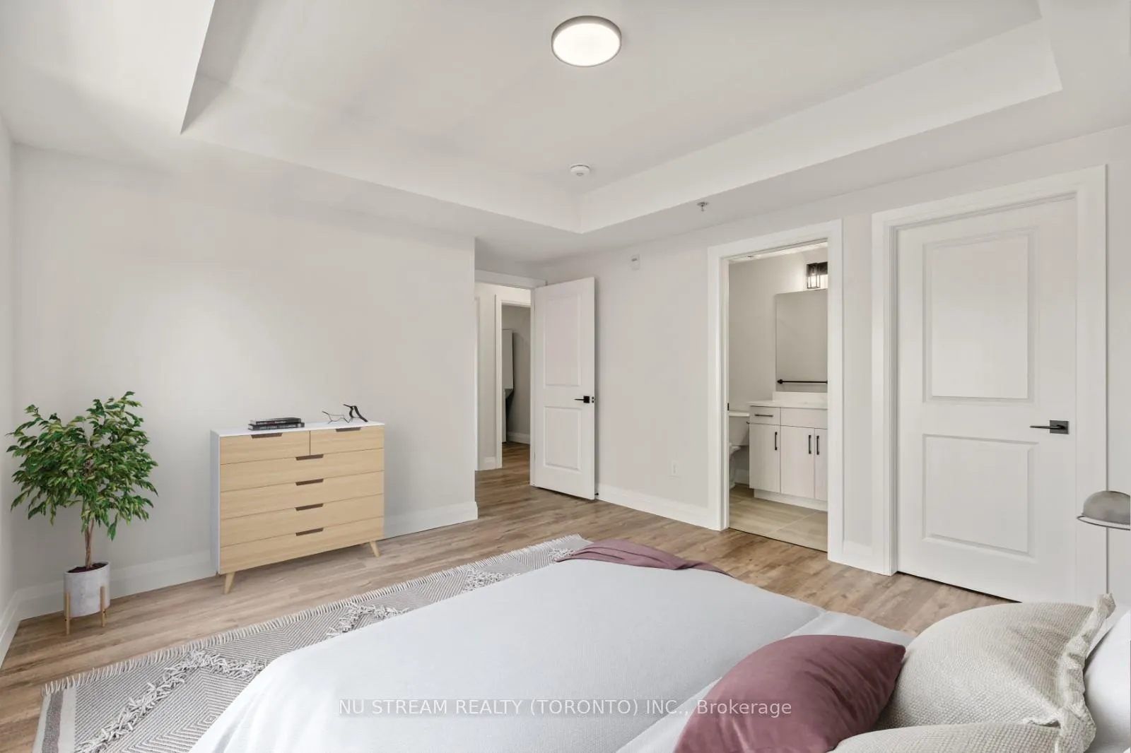 Photo 11 of Unit 513, 4775 Walker Road, Windsor — HOMEH