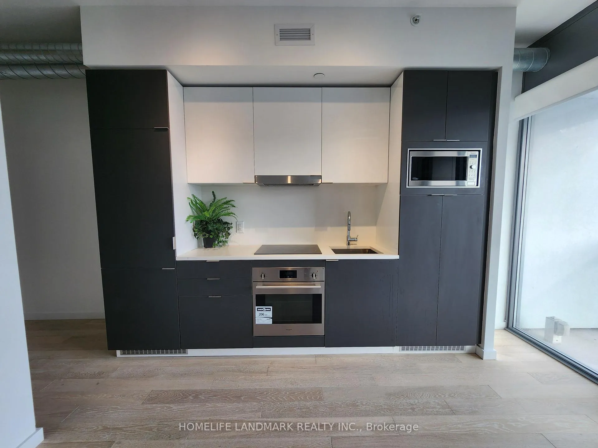 Photo 8 of Unit 311, 170 Bayview Avenue, Toronto, Waterfront Communities — HOMEH