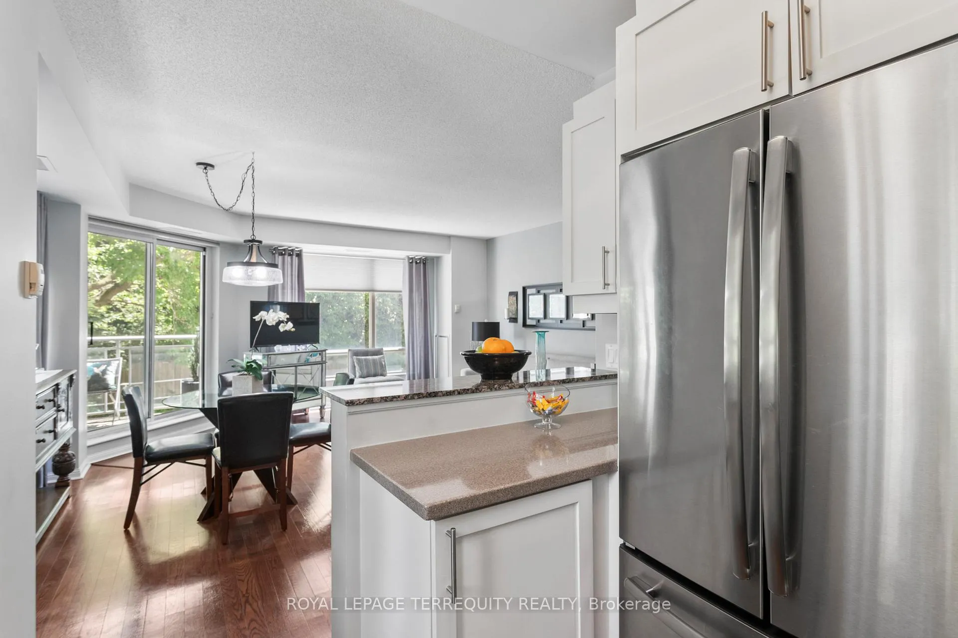 Photo 16 of Unit 201, 1801 Bayview Avenue, Toronto, Leaside — HOMEH