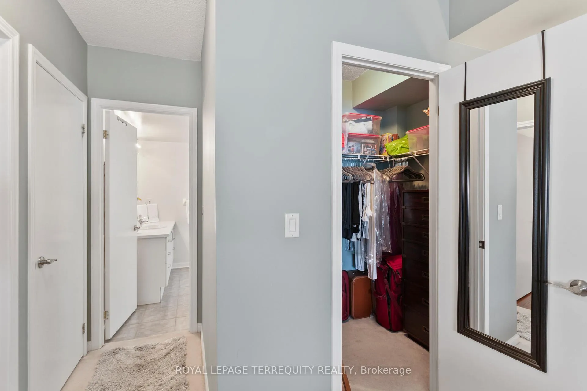 Photo 22 of Unit 201, 1801 Bayview Avenue, Toronto, Leaside — HOMEH