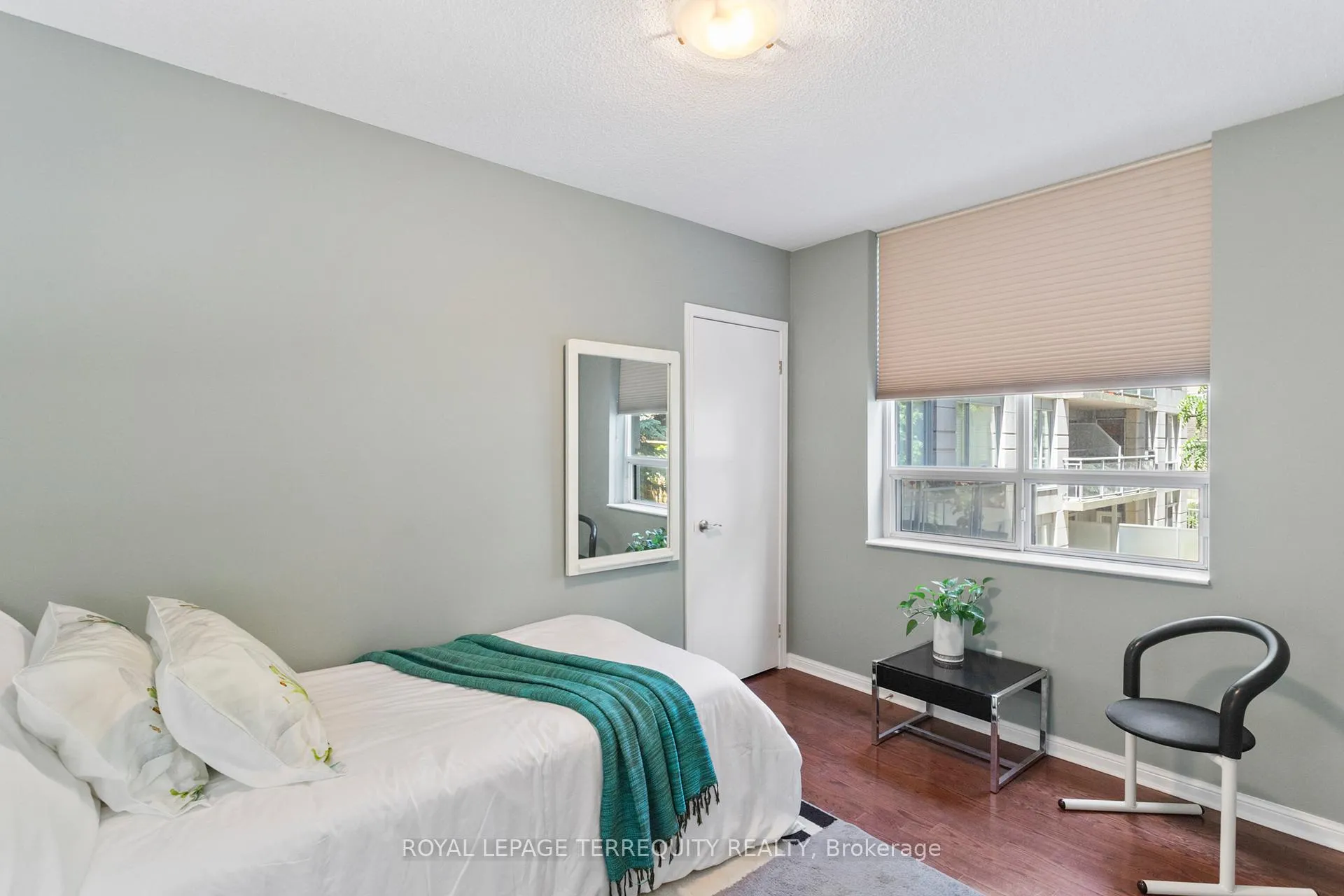 Photo 29 of Unit 201, 1801 Bayview Avenue, Toronto, Leaside — HOMEH