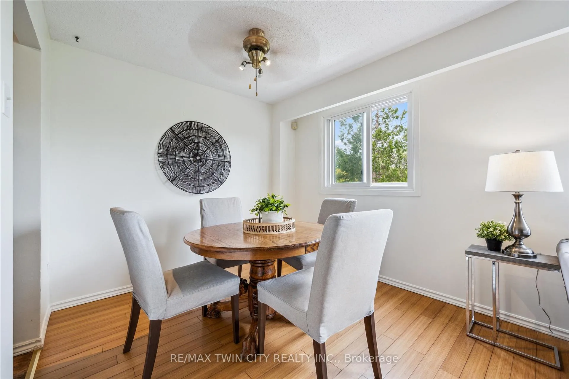 Photo 10 of 223 Pioneer Drive, Kitchener — HOMEH