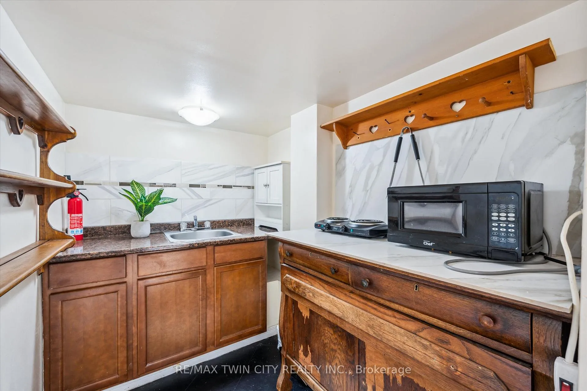 Photo 30 of 223 Pioneer Drive, Kitchener — HOMEH