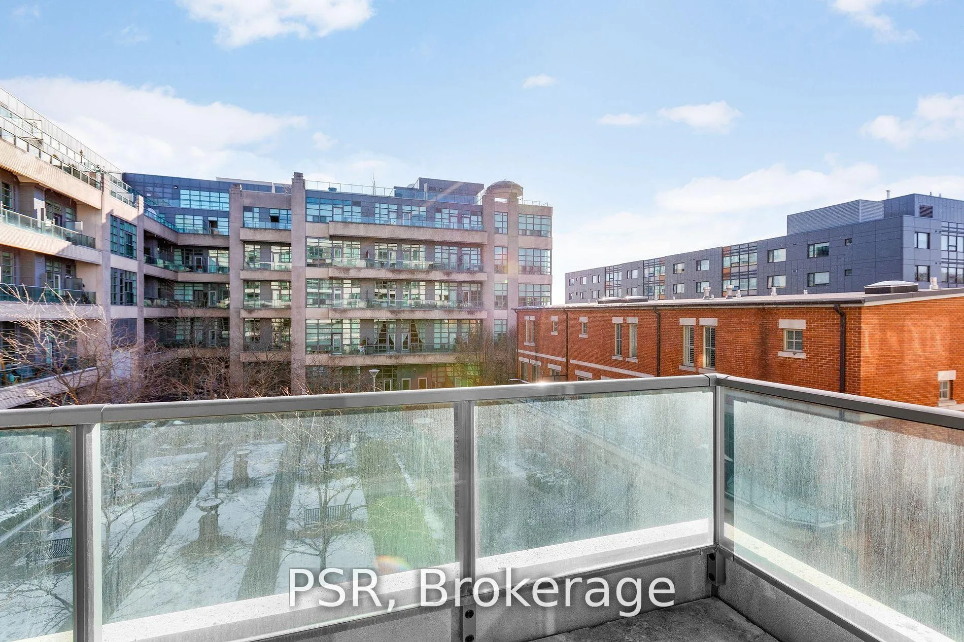 Photo 13 of Unit 304, 377 Madison Avenue, Toronto, Casa Loma — HOMEH