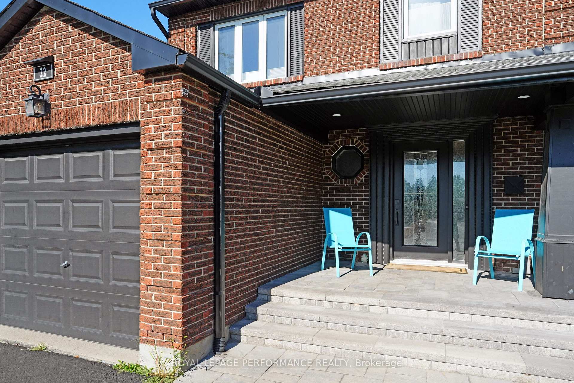 Photo 4 of 22 Otten Drive, Ottawa, Barrhaven - Pheasant Run — HOMEH