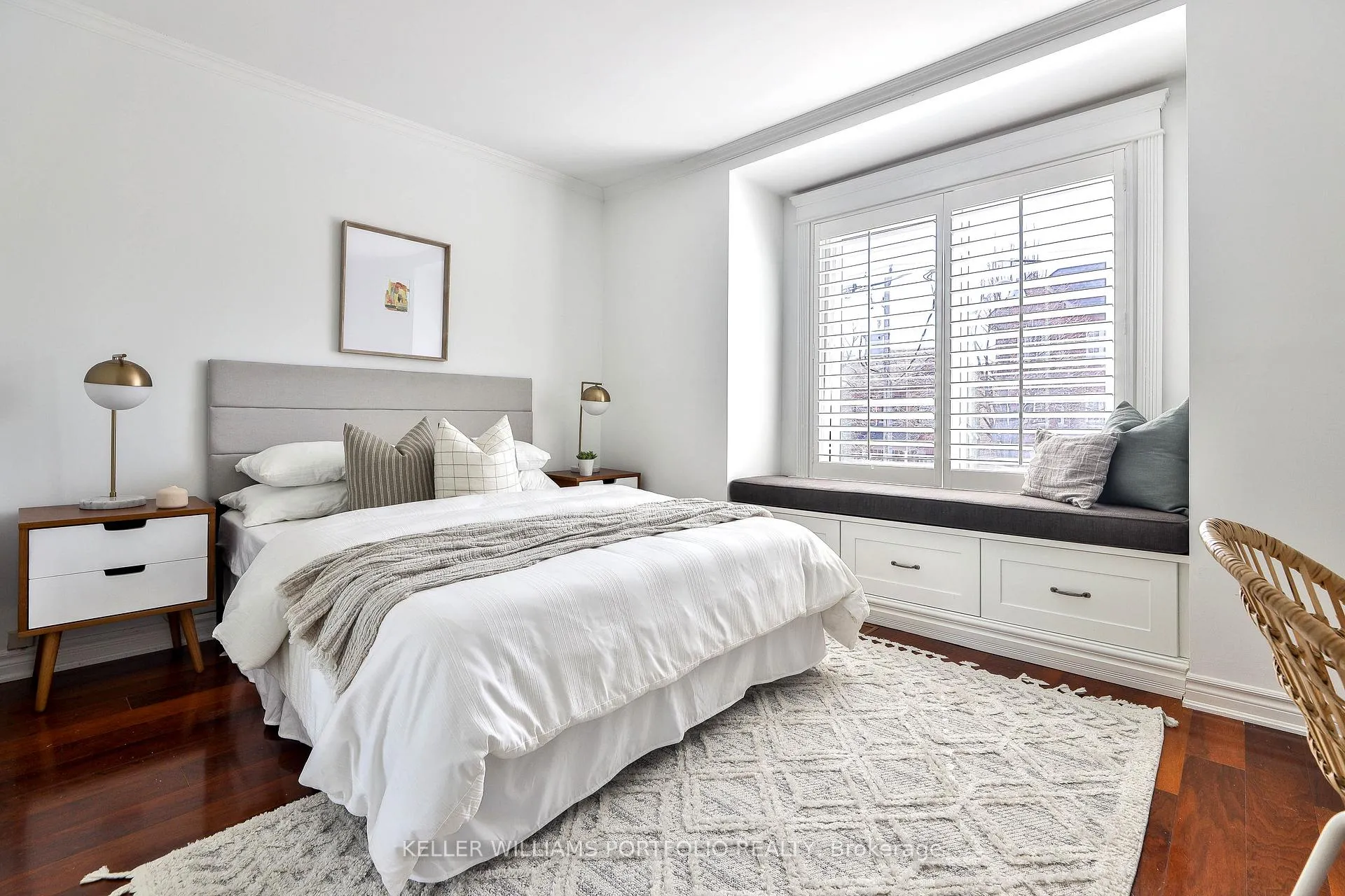 Photo 11 of 38 Rutland Street, Toronto, Weston-Pellam Park — HOMEH