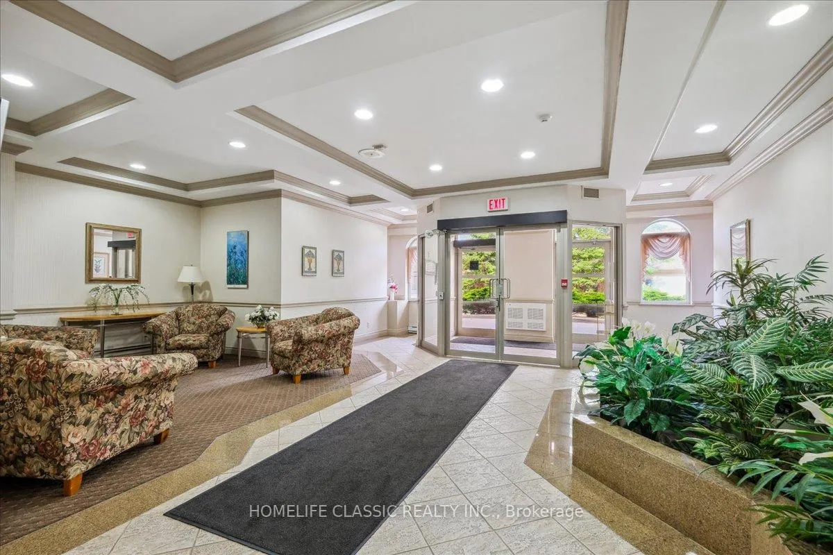 Photo 5 of Unit 503, 3 Dayspring Circle, Brampton, Goreway Drive Corridor — HOMEH
