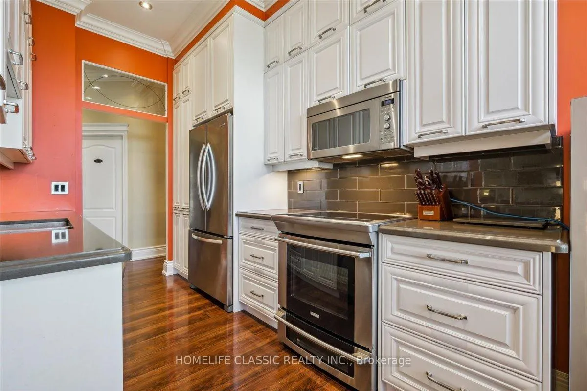 Photo 19 of Unit 503, 3 Dayspring Circle, Brampton, Goreway Drive Corridor — HOMEH