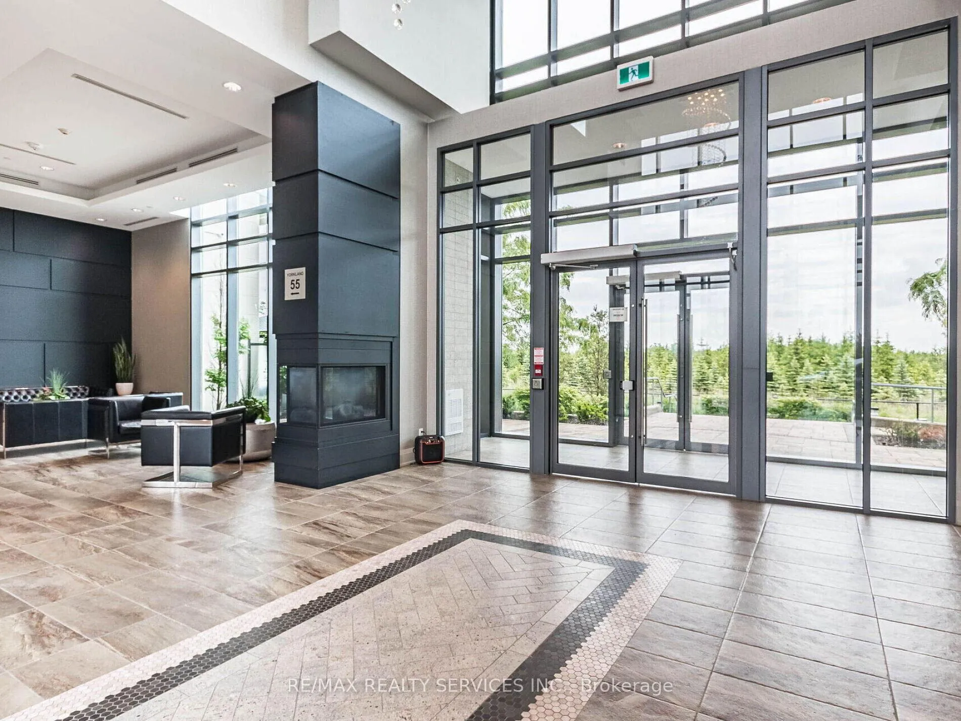 Photo 10 of Unit 407, 65 Yorkland Boulevard, Brampton, Goreway Drive Corridor — HOMEH