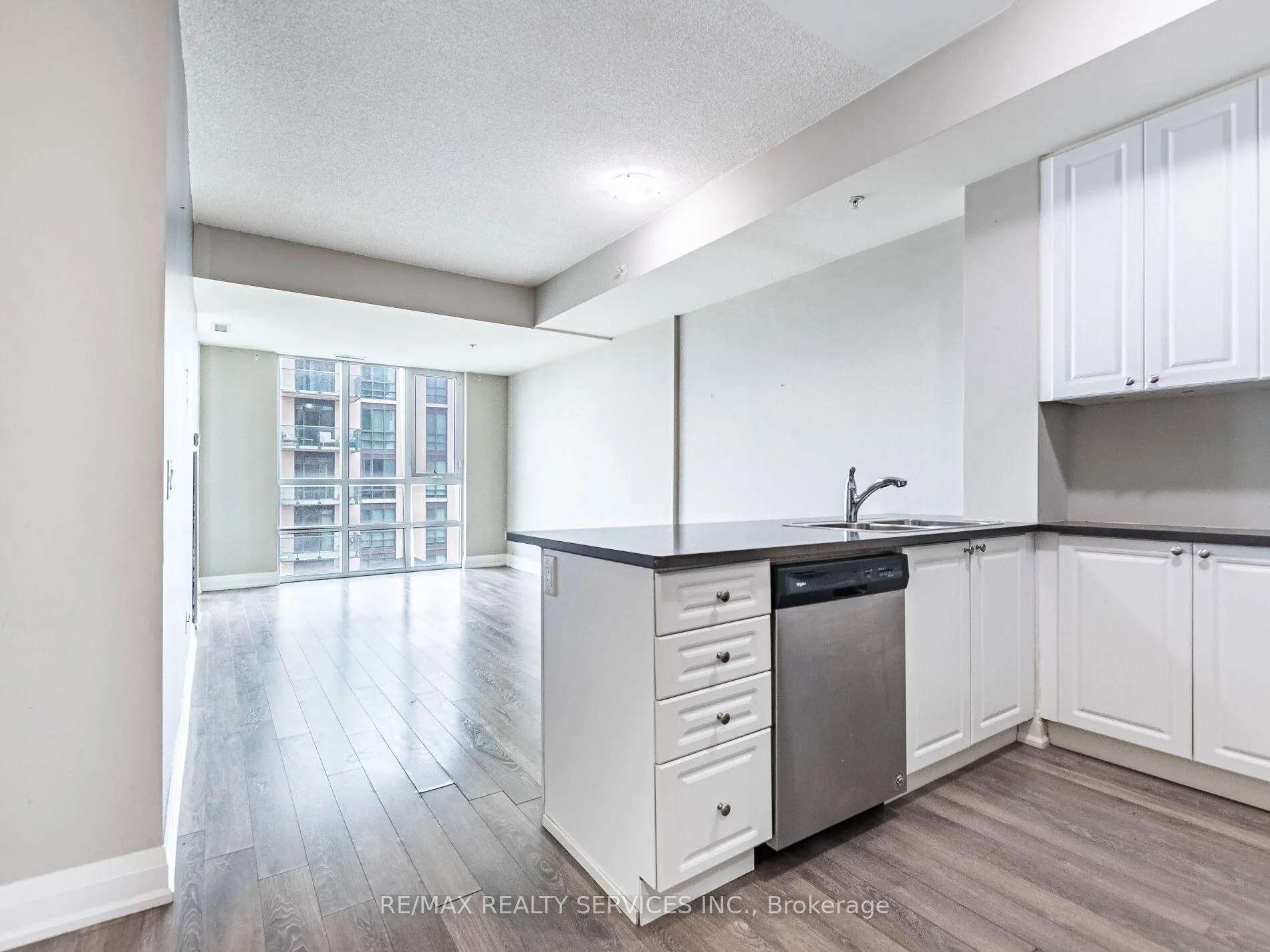 Photo 15 of Unit 407, 65 Yorkland Boulevard, Brampton, Goreway Drive Corridor — HOMEH